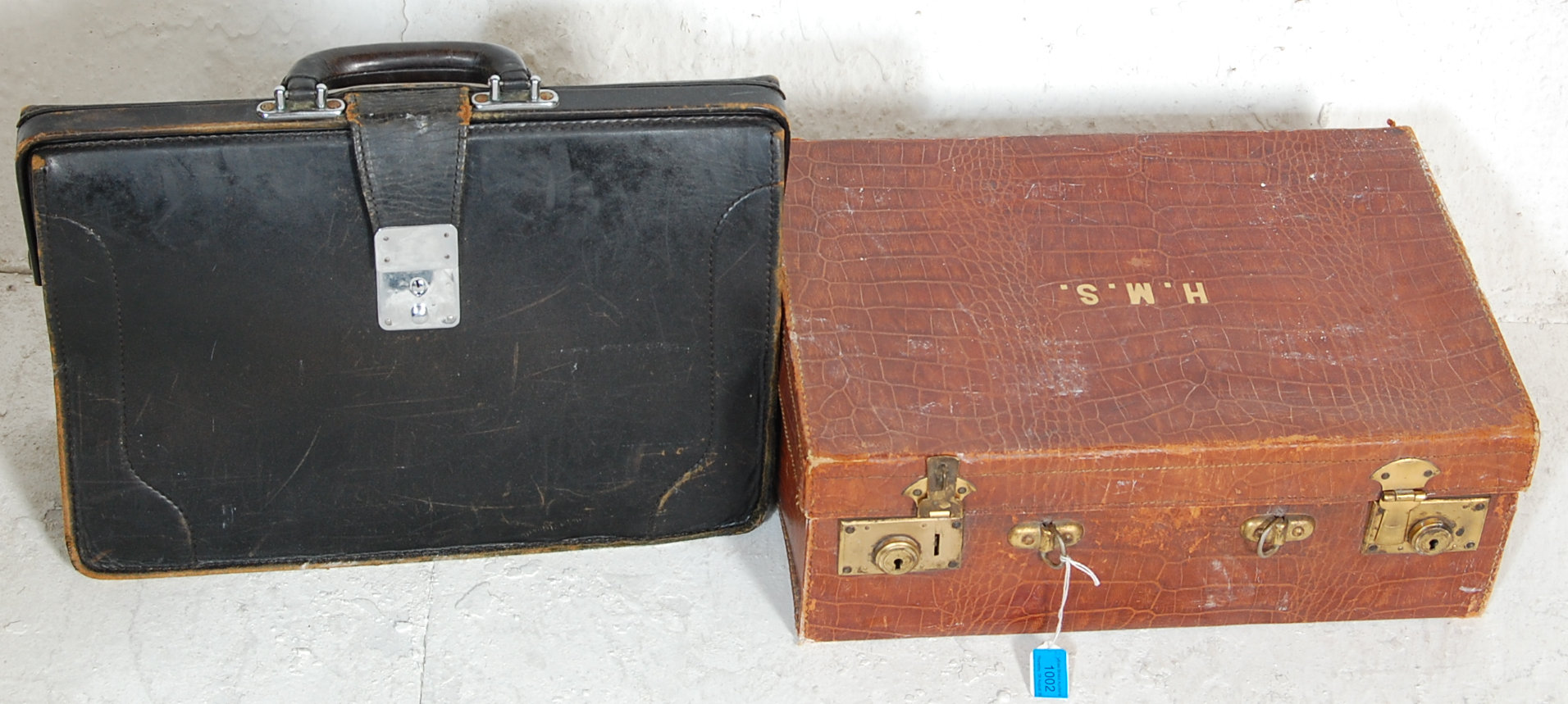 Two vintage 20th Century suitcases / briefcases  to include a brown crocodile skin effect example - Image 3 of 12