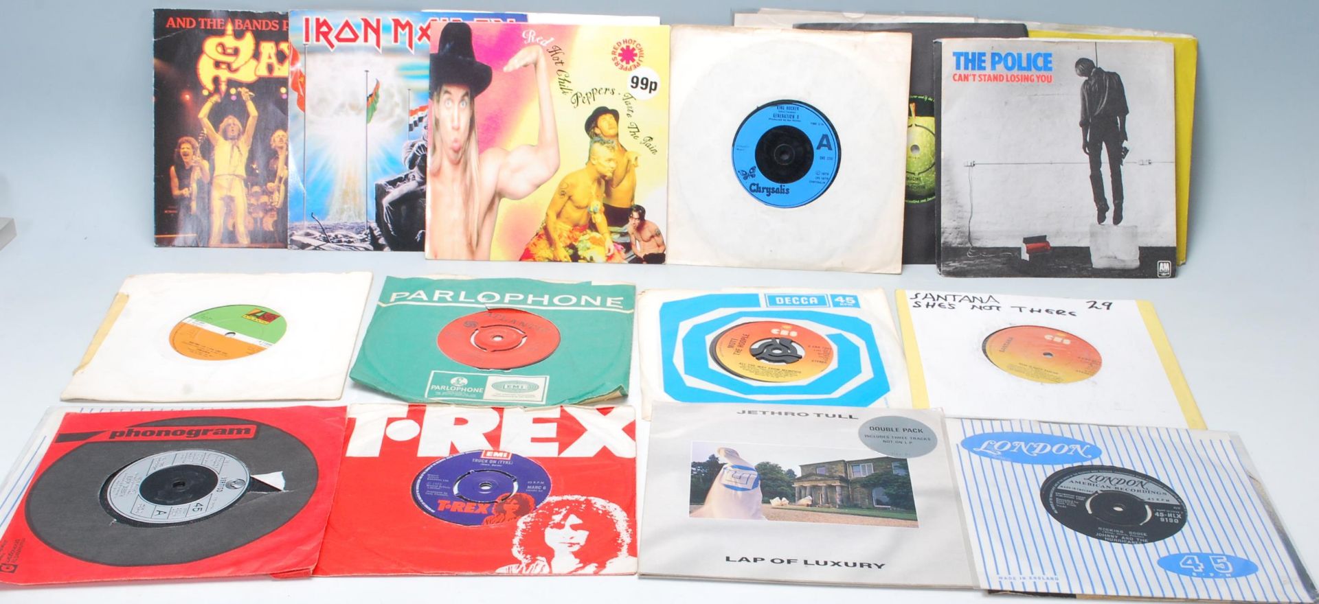 A good mixed group of vinyl 45 RPM singles of varying artists and genres to include David Bowie, Roy - Bild 2 aus 10