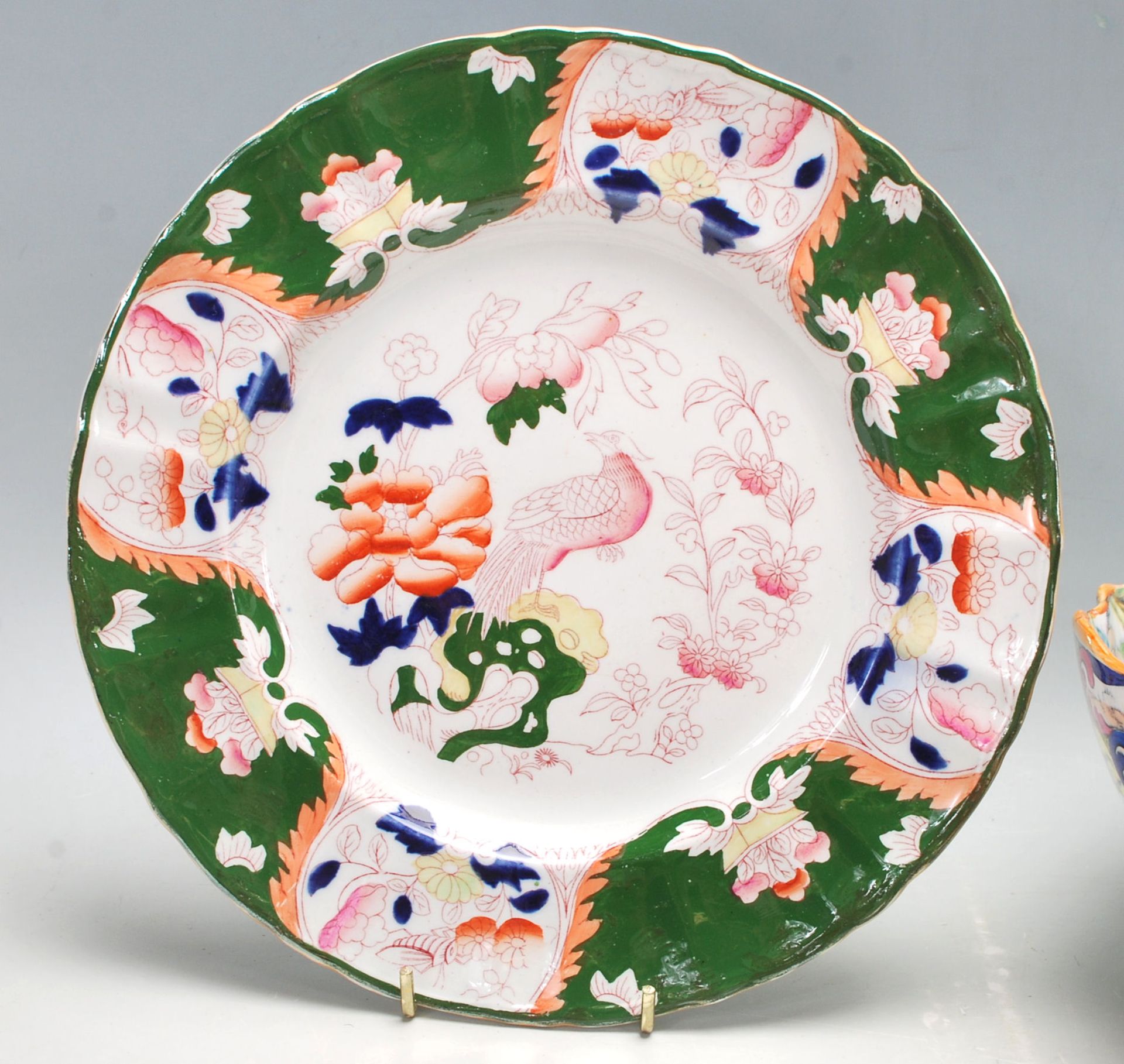 A quantity of 19th Century Mason’s Ironstone china comprising of dining plates with typically floral - Bild 2 aus 12