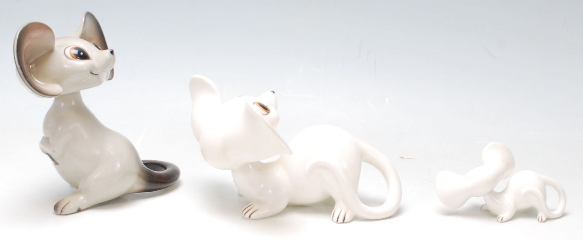 A group of 1960’s vintage German ceramic mice comprising of a pair of white and pink mice sitting on - Image 5 of 9