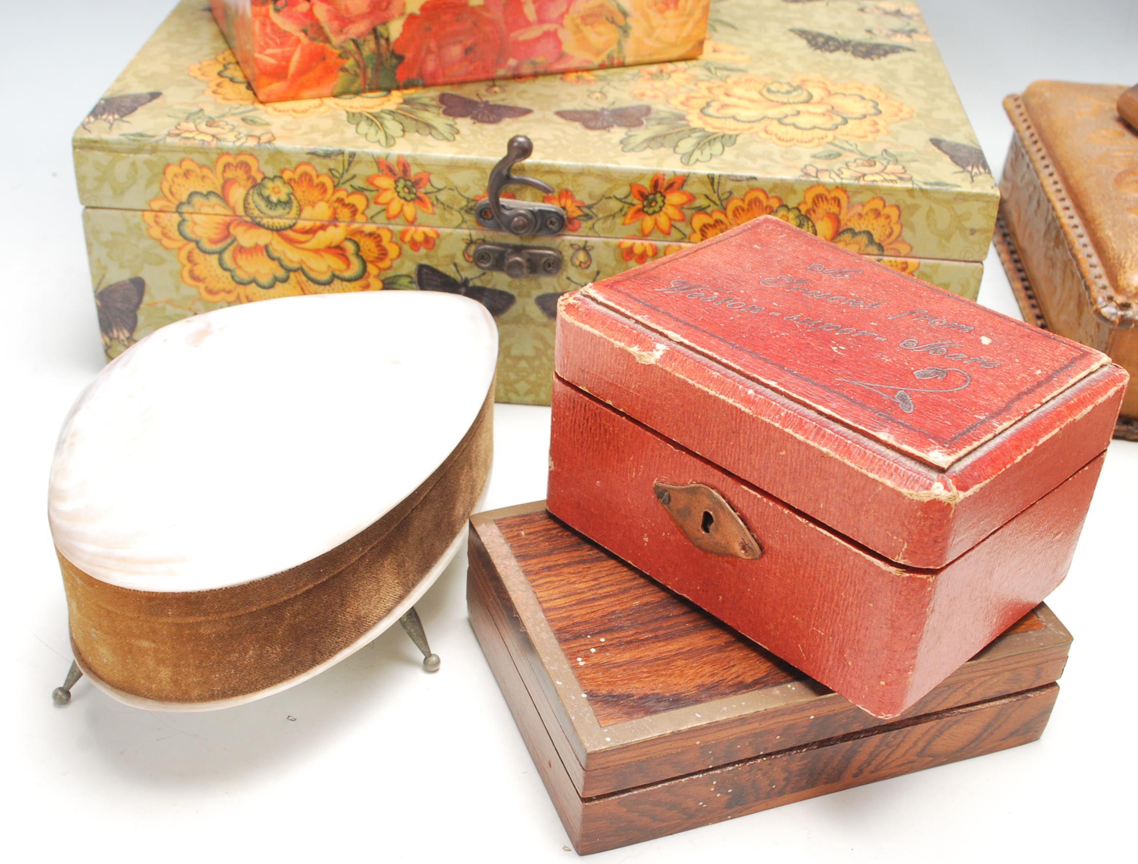 A large collection of vintage jewellery boxes to include wooden examples, white metal with relief - Image 3 of 8