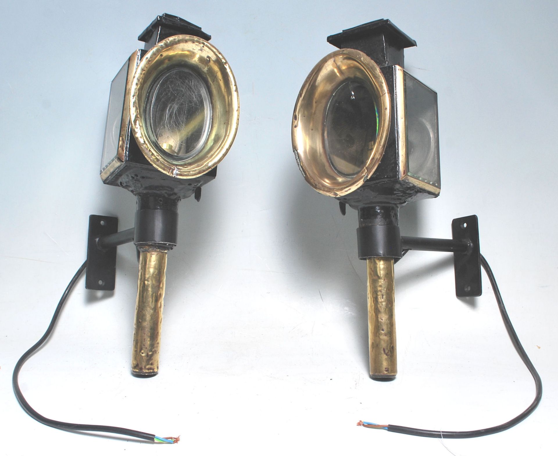 A pair of 19th Century Victorian coaching lamps ha - Bild 4 aus 22