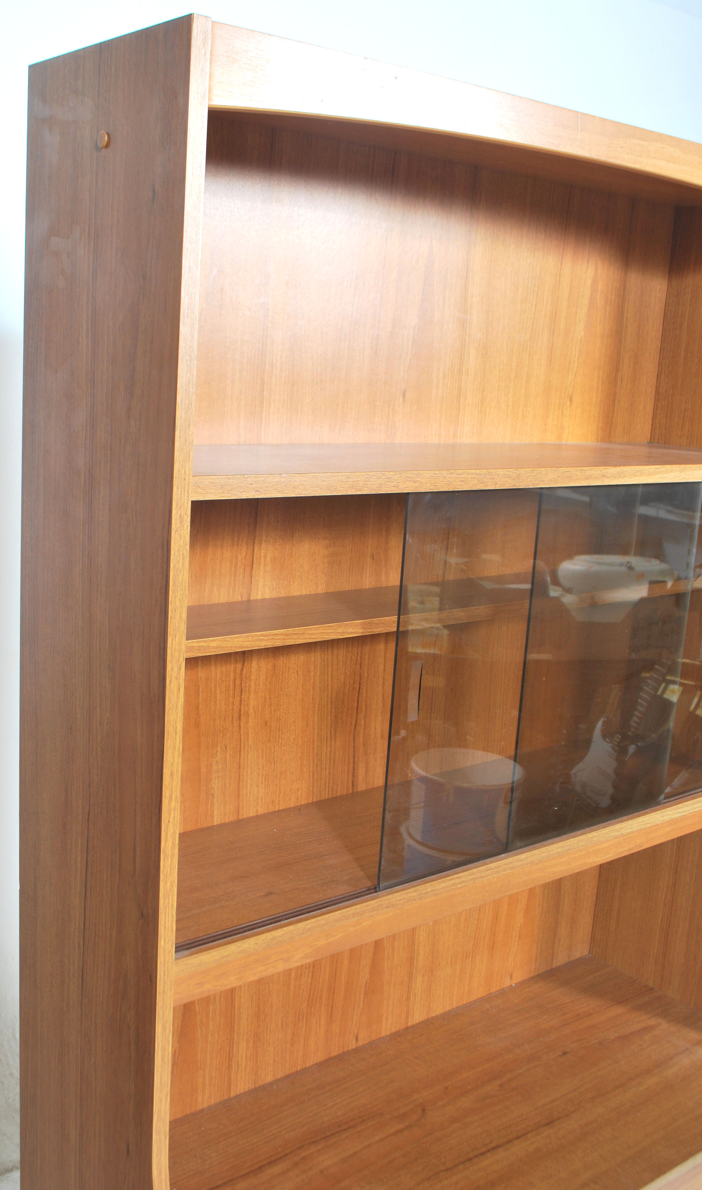 A retro 20th century teak wood veneer  room divider - bookcase cabinet. The upright body with - Image 4 of 5