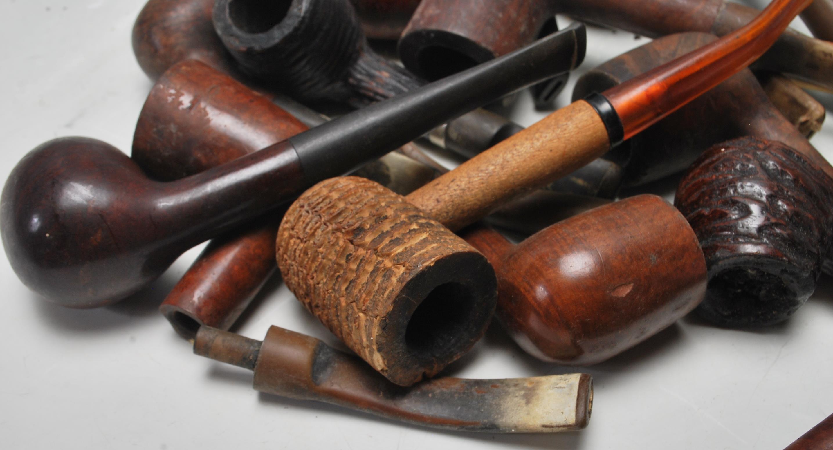 A collection of 15+ early & late 20th century tobacco pipes to include London made examples, - Image 3 of 7