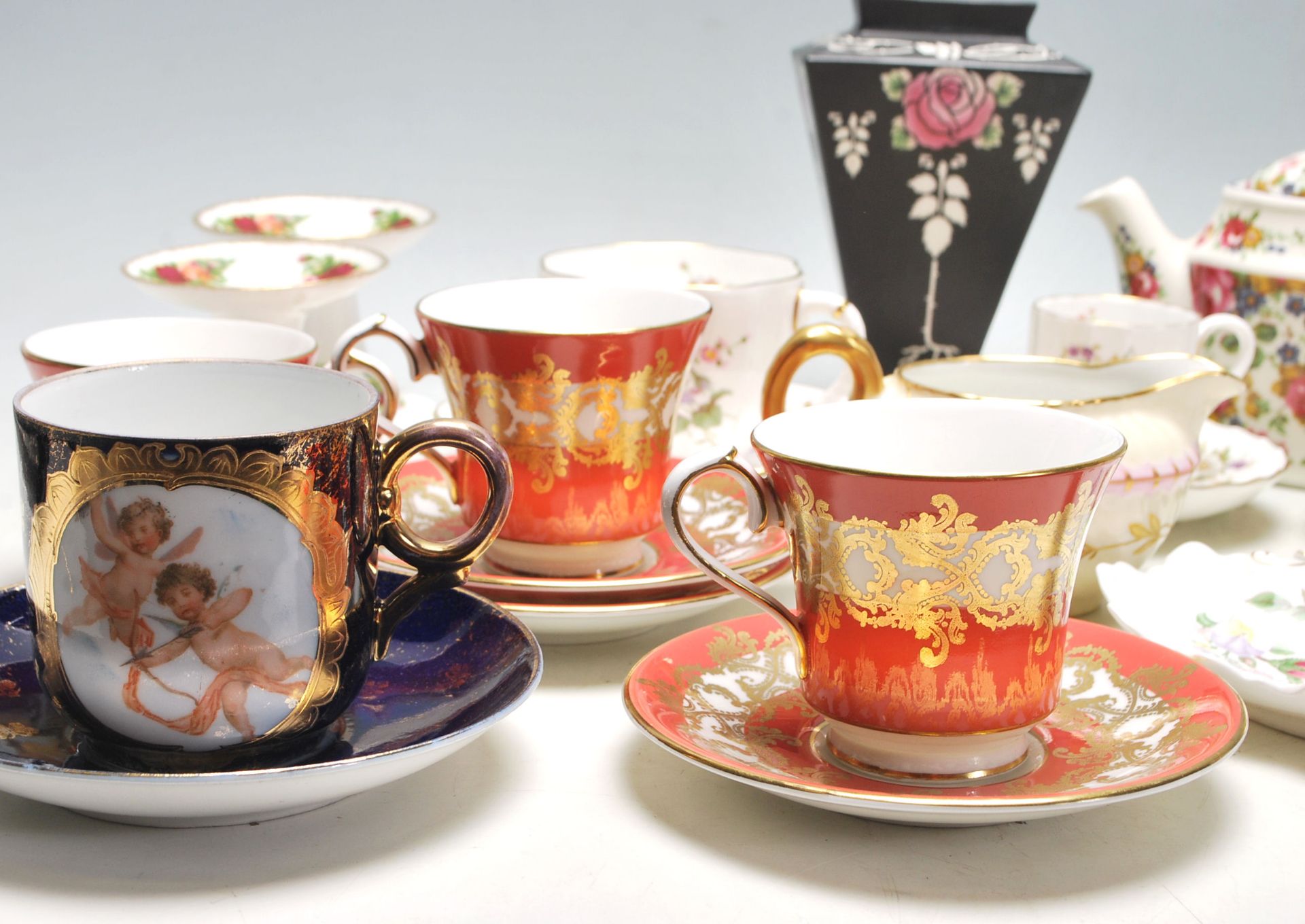 A collection of mixed vintage 20th Century mostly English china tea cups to include a Shelley rose - Image 2 of 7