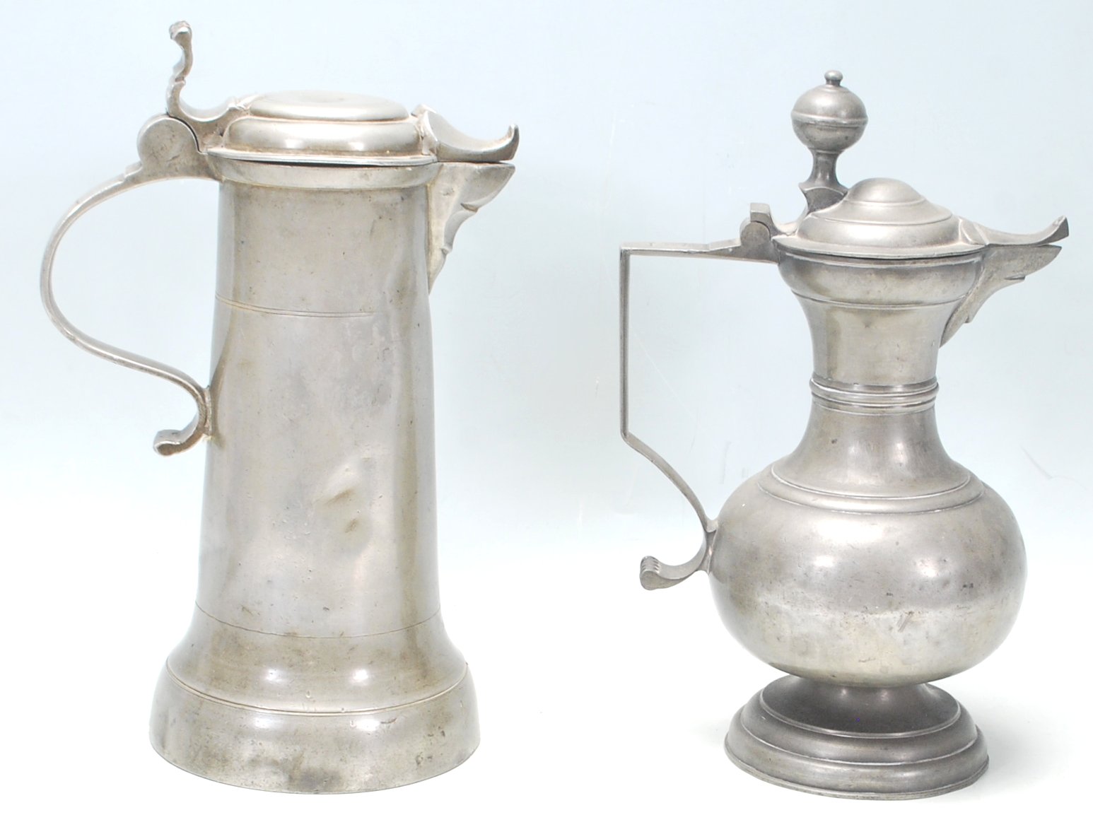 Two 18th Century pewter wine tankards having scroll handles and beak shaped spout with makers mark - Image 4 of 6