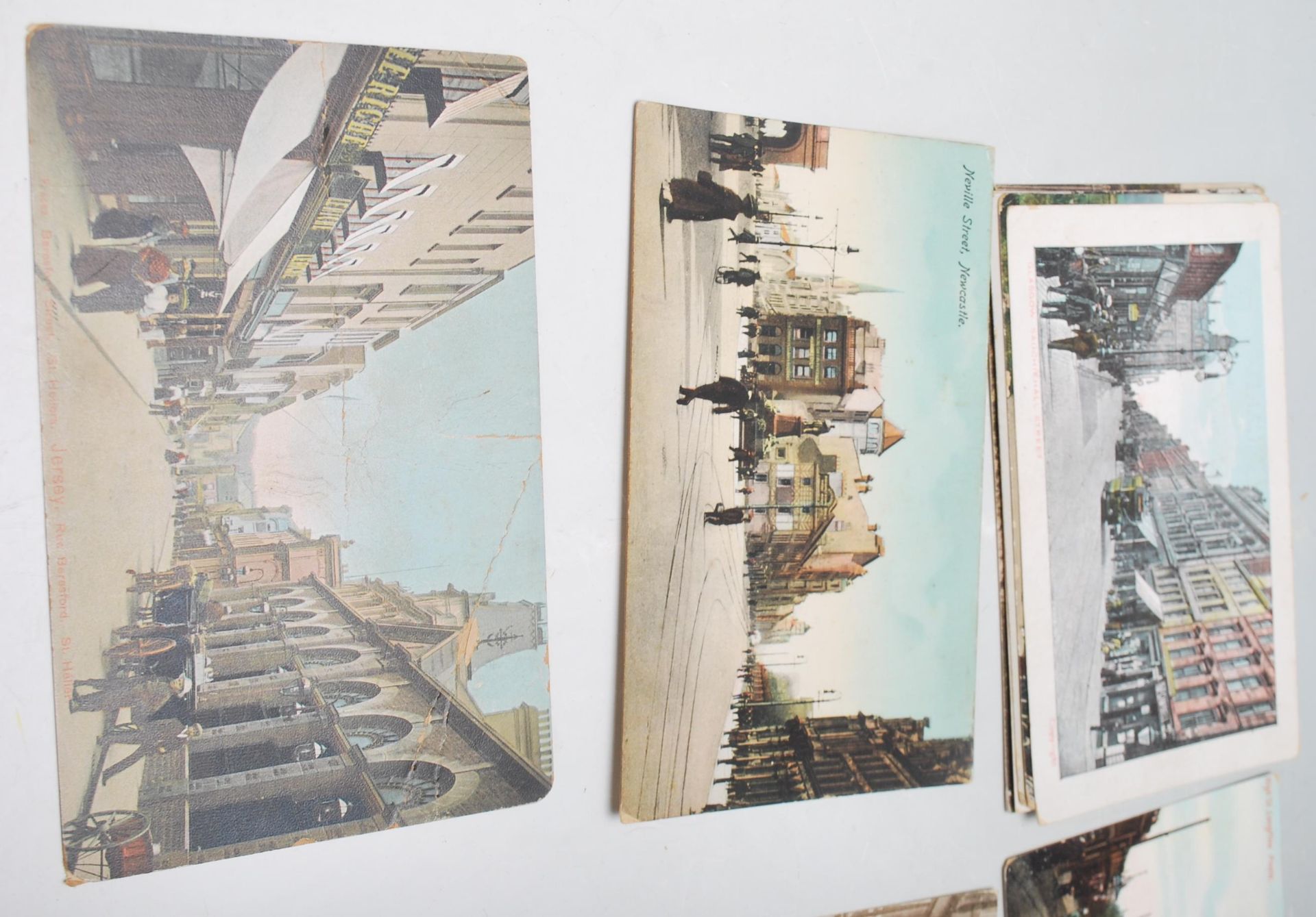 Old British Postcards - Antique/vintage views. All smaller size, unsleeved in box. Quantity of 2,000 - Bild 9 aus 10