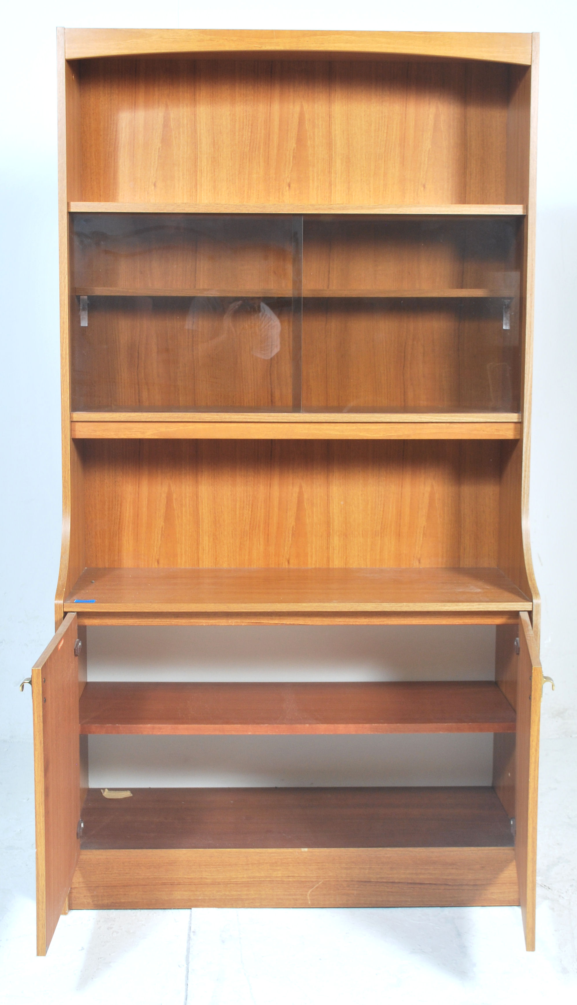 A retro 20th century teak wood veneer  room divider - bookcase cabinet. The upright body with - Image 3 of 5