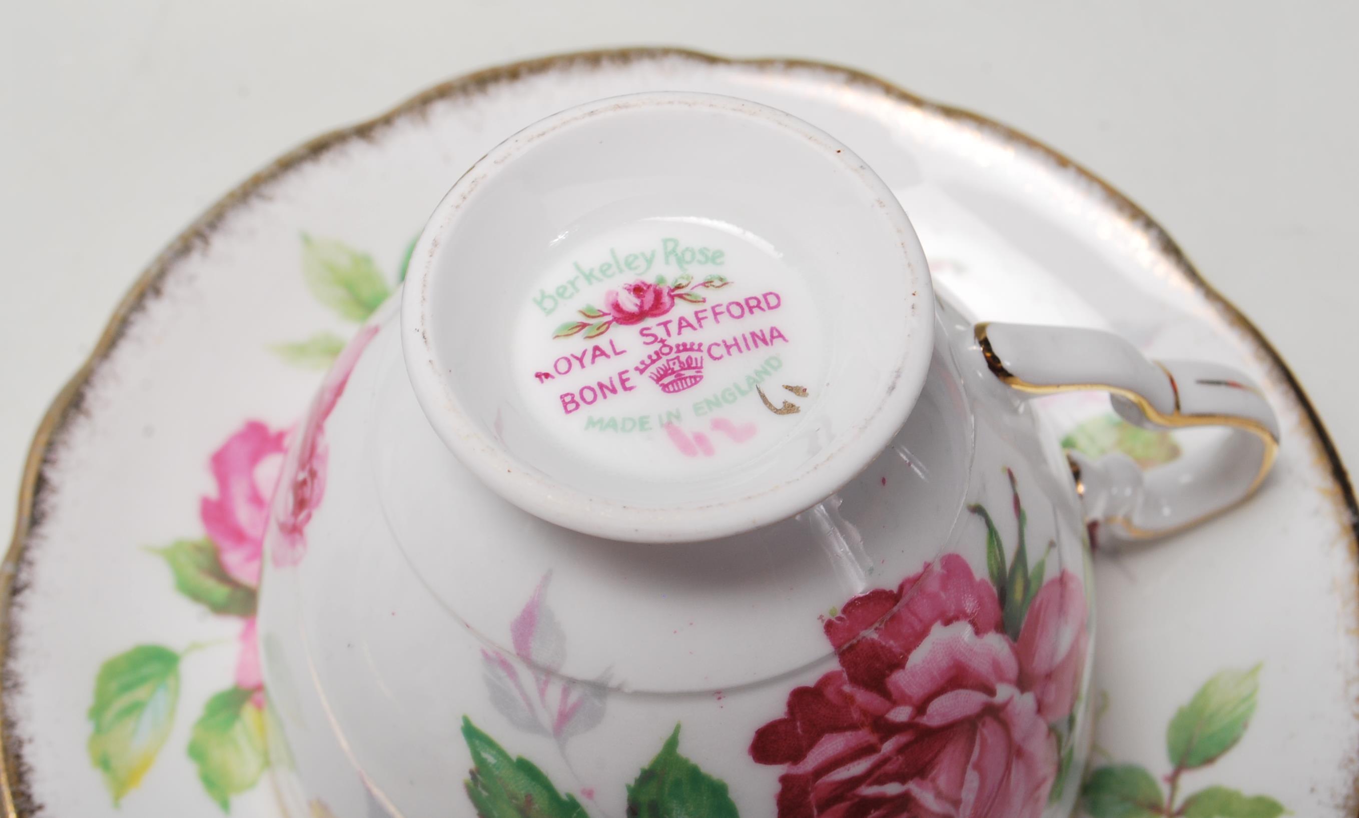 A vintage 20th century Royal Staffordshire bone china Berkeley Rose six person tea service - Image 3 of 7