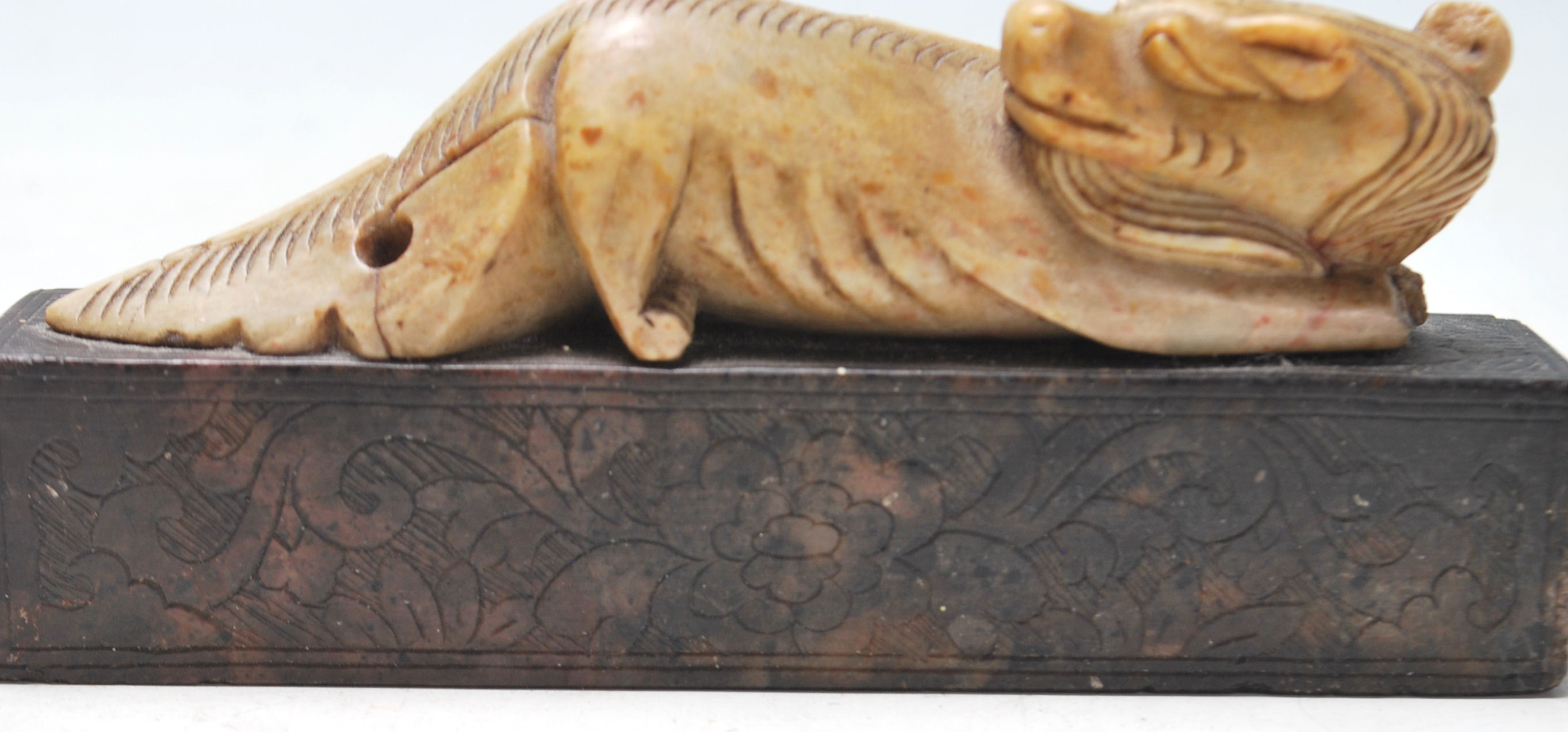 A 19th century Chinese oriental dragon seal - Image 5 of 7