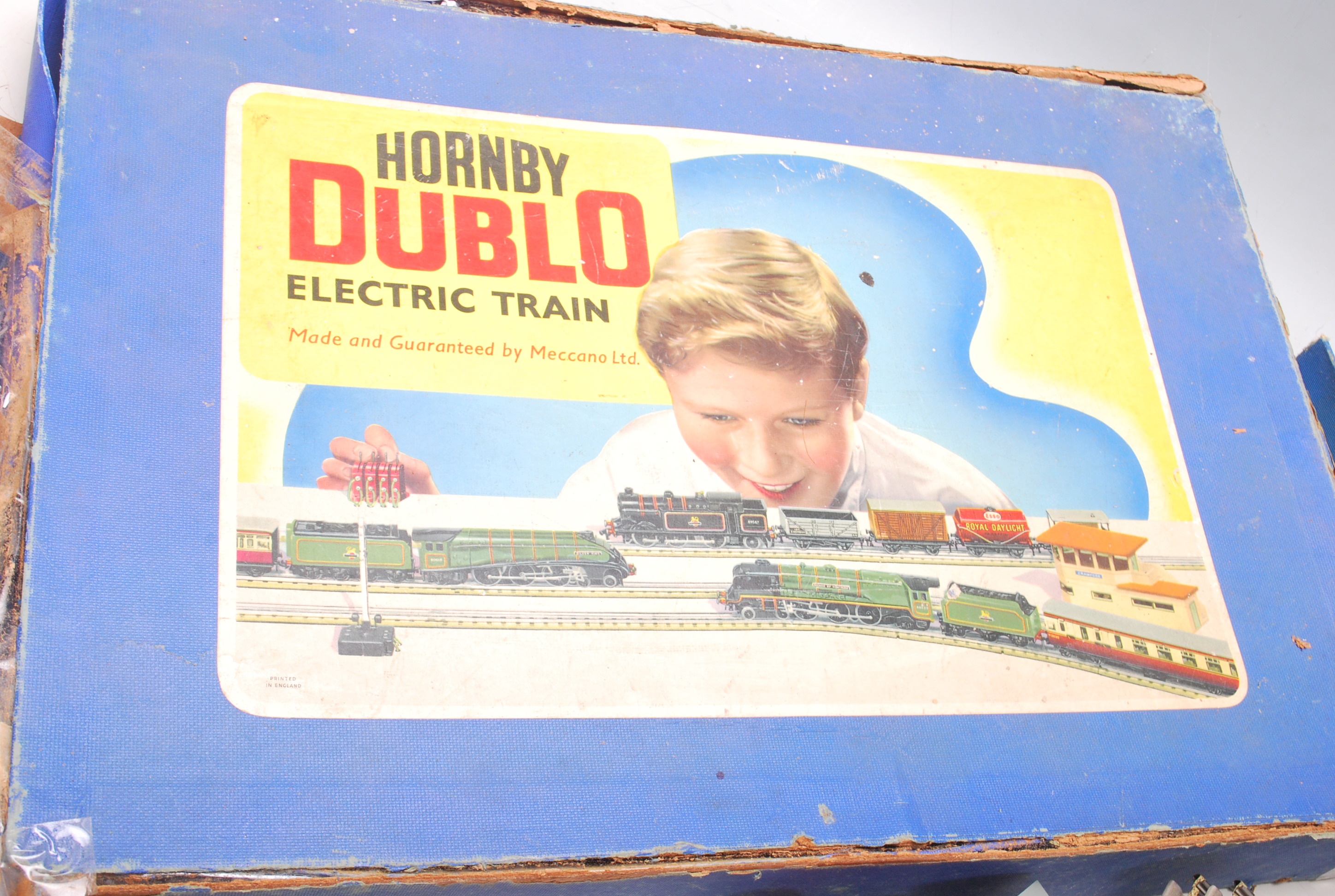 COLLECTION OF ORIGINAL HORNBY DUBLO TRAIN SETS - Image 13 of 16