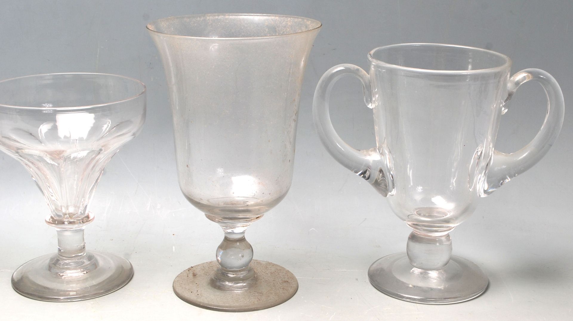 Aa collection of late 19th century and 20th century Victorian cut glass drinking glasses to - Bild 5 aus 6