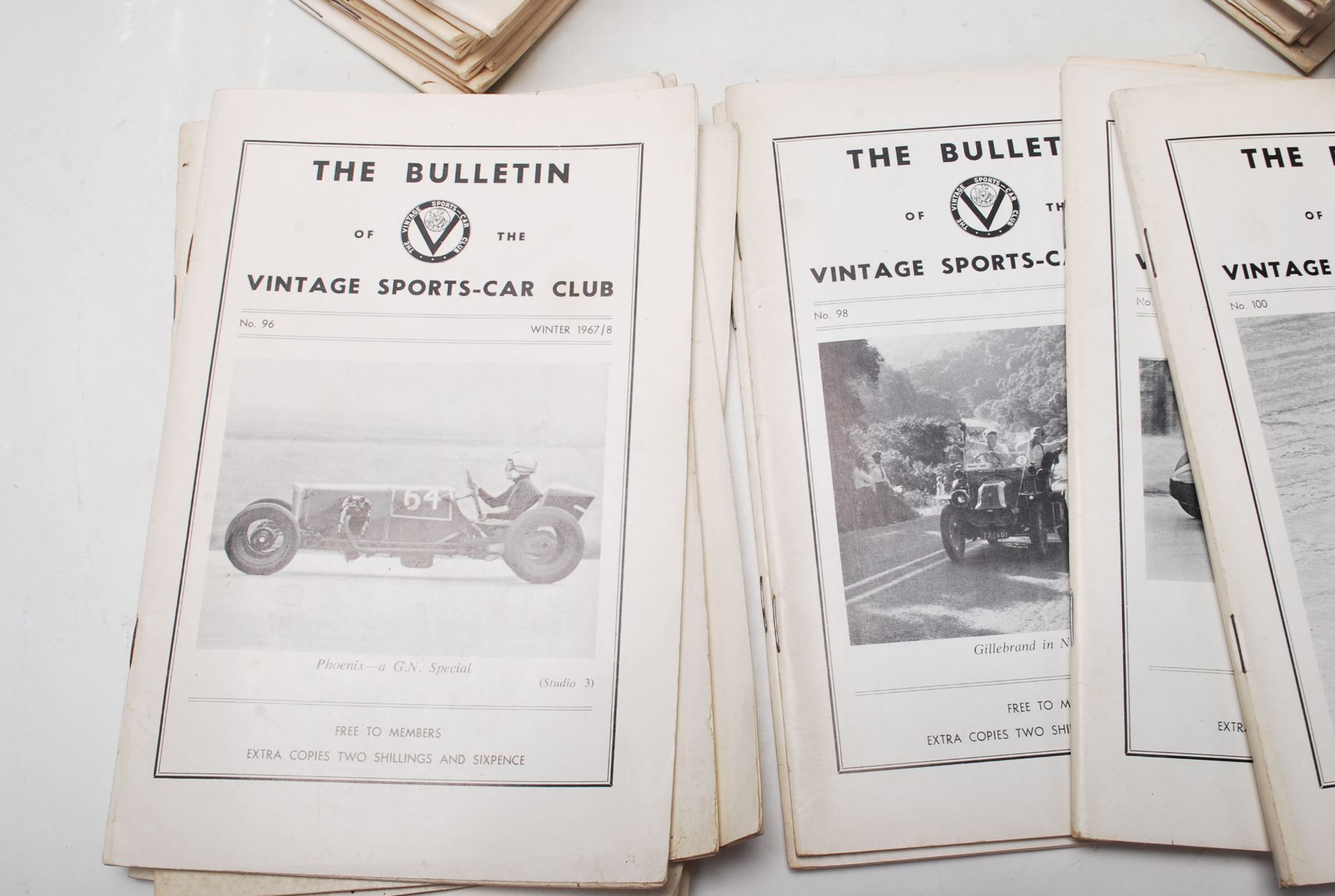 A collection of The Bulletin of the Vintage Sport Car Club magazines, dated from 1970’s and 1980’s - Bild 2 aus 7