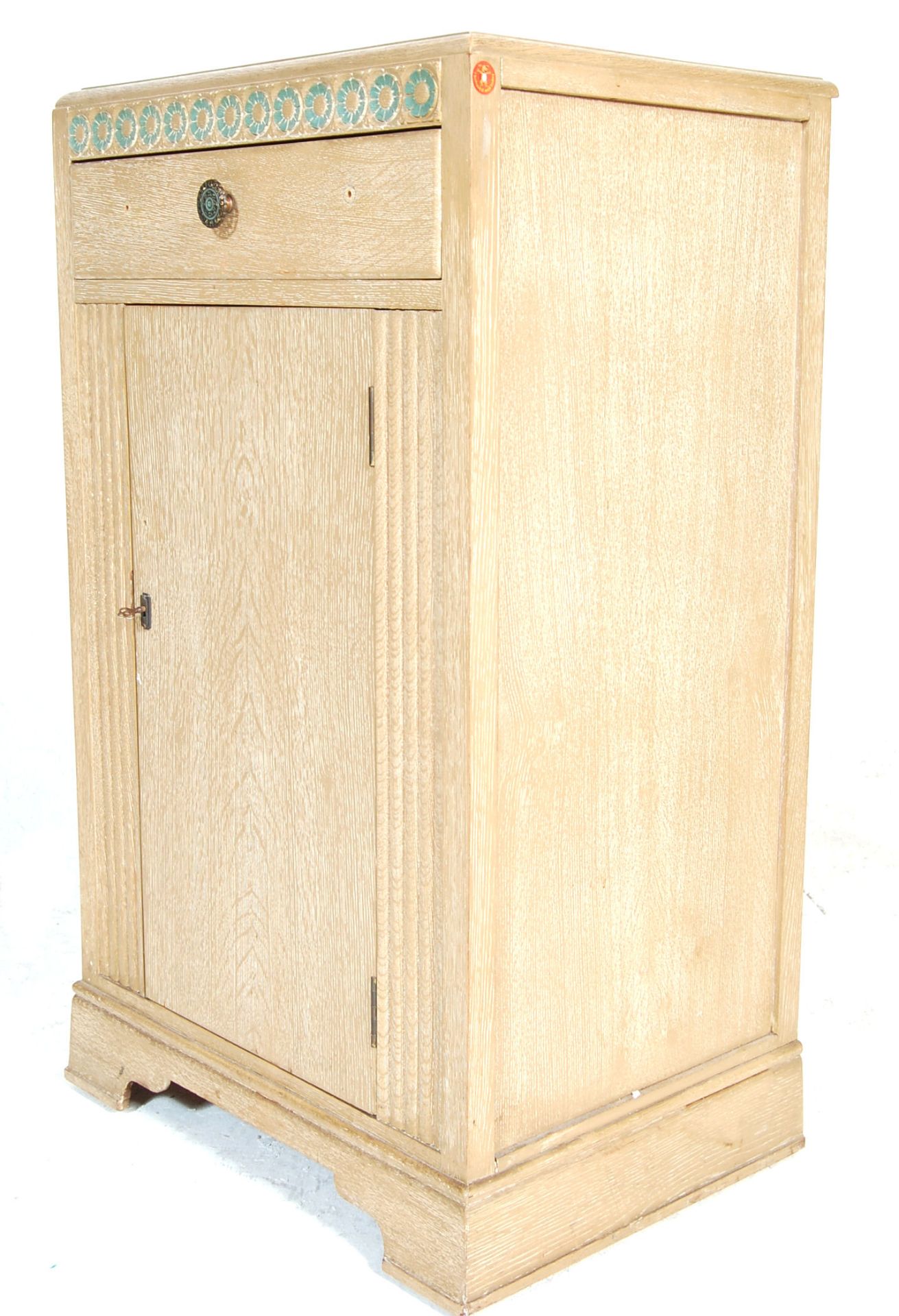 A mid century 1950's retro limed oak chest of draw - Bild 9 aus 9