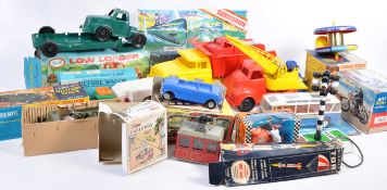 LARGE COLLECTION OF ASSORTED VINTAGE TOYS