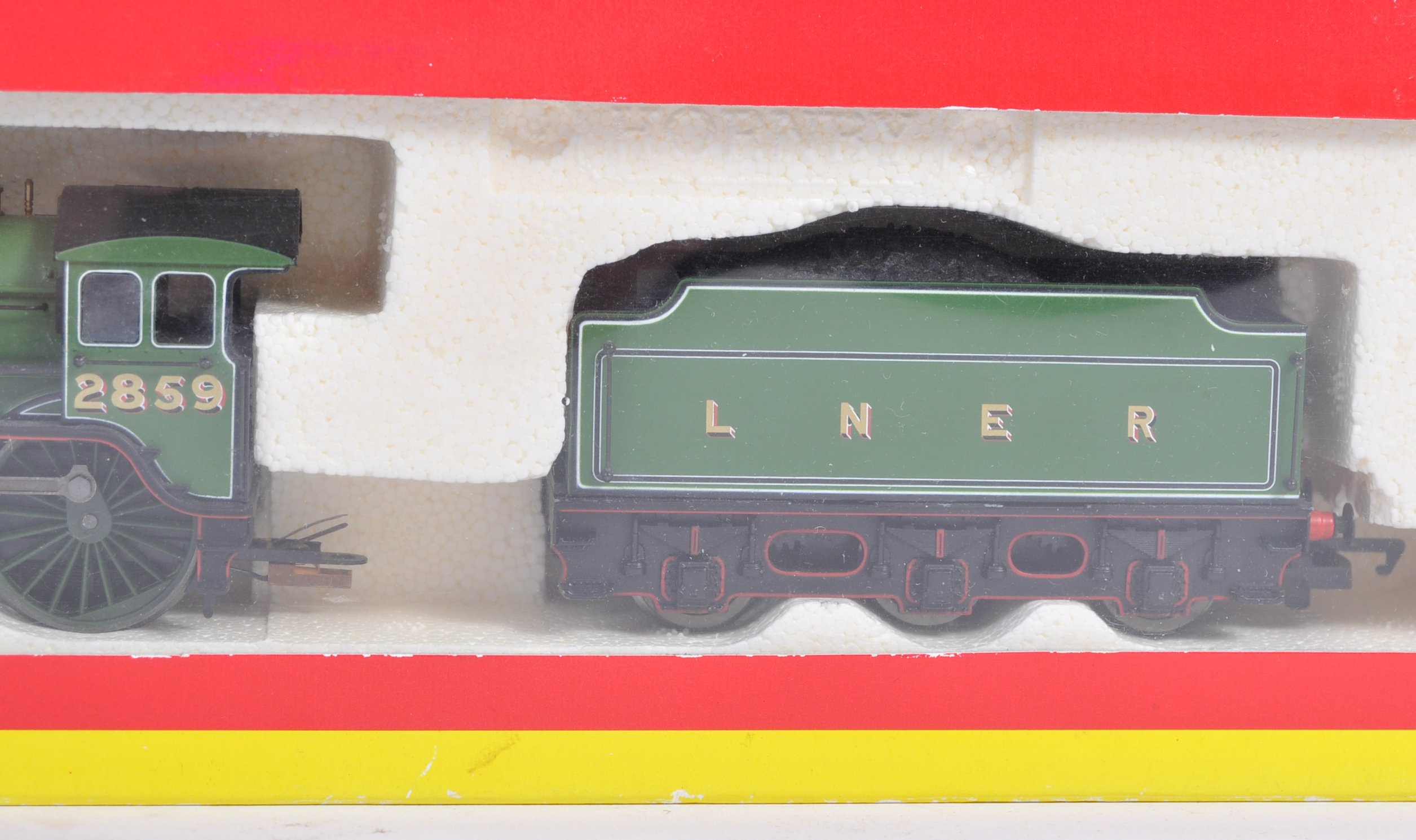 HORNBY 00 GAUGE MODEL RAILWAY TRAINSET LOCOMOTIVE - Image 3 of 4