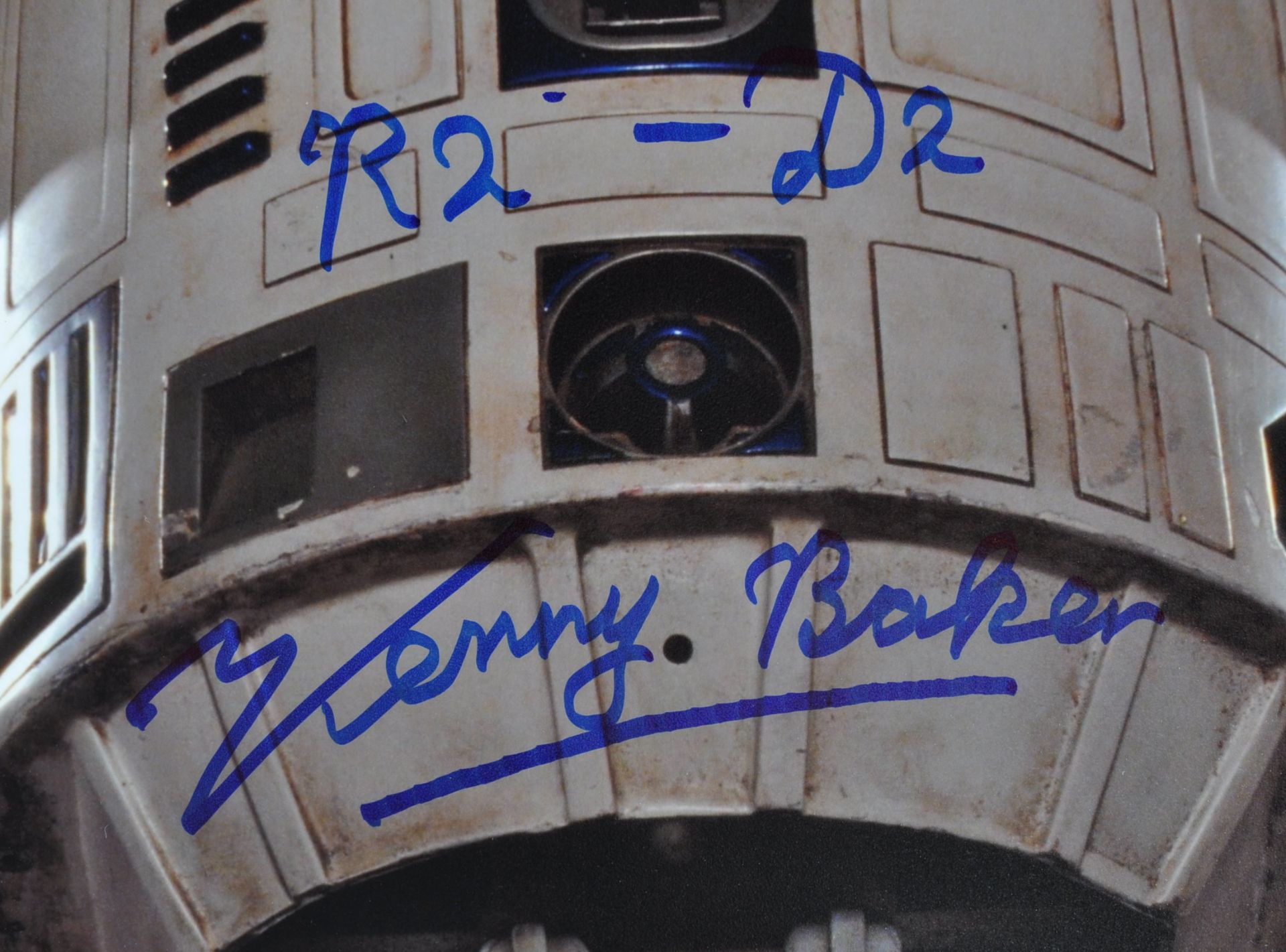 STAR WARS - KENNY BAKER - R2-D2 INCREDIBLE SIGNED 16X12 PHOTO - Bild 2 aus 3