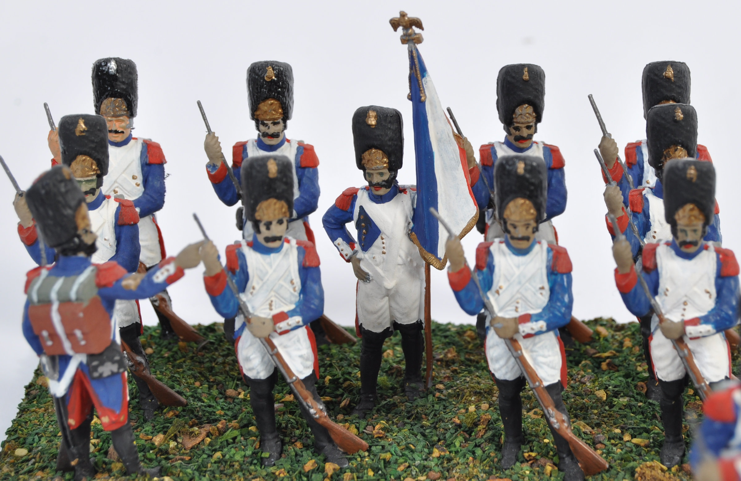 COLLECTION OF 1/32 SCALE PLASTIC NAPOLEONIC FIGURES - Image 5 of 7