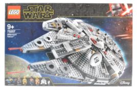 LEGO SET - STAR WARS - 75257 - MILLENIUM FALCON