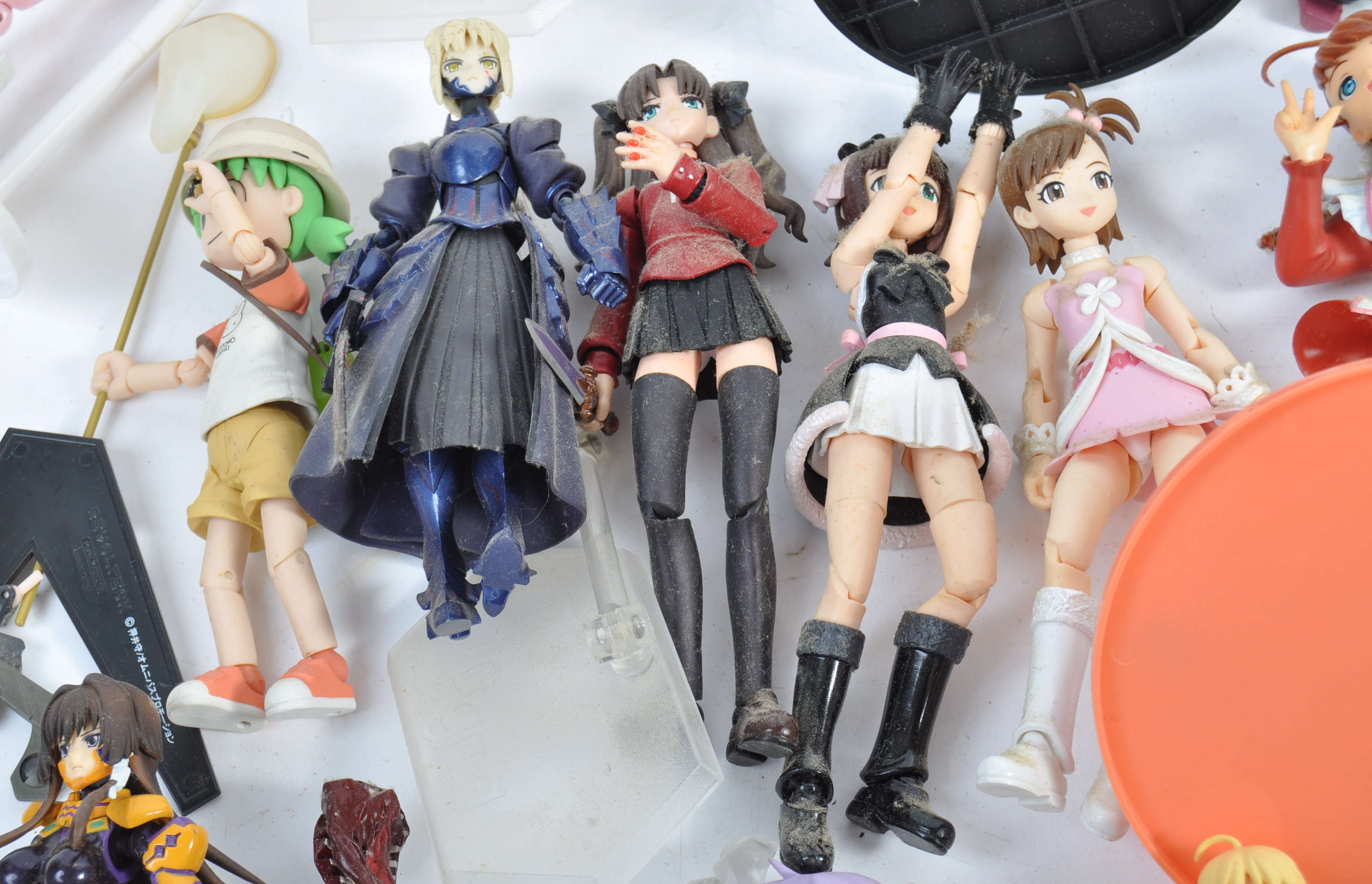 COLLECTION OF ASSORTED JAPANESE ANIME FIGURES - Image 4 of 7