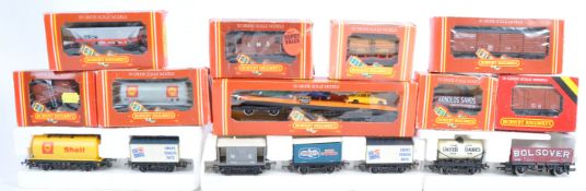 COLLECTION OF ASSORTED BOXED HORNBY 00 GAUGE ROLLING STOCK