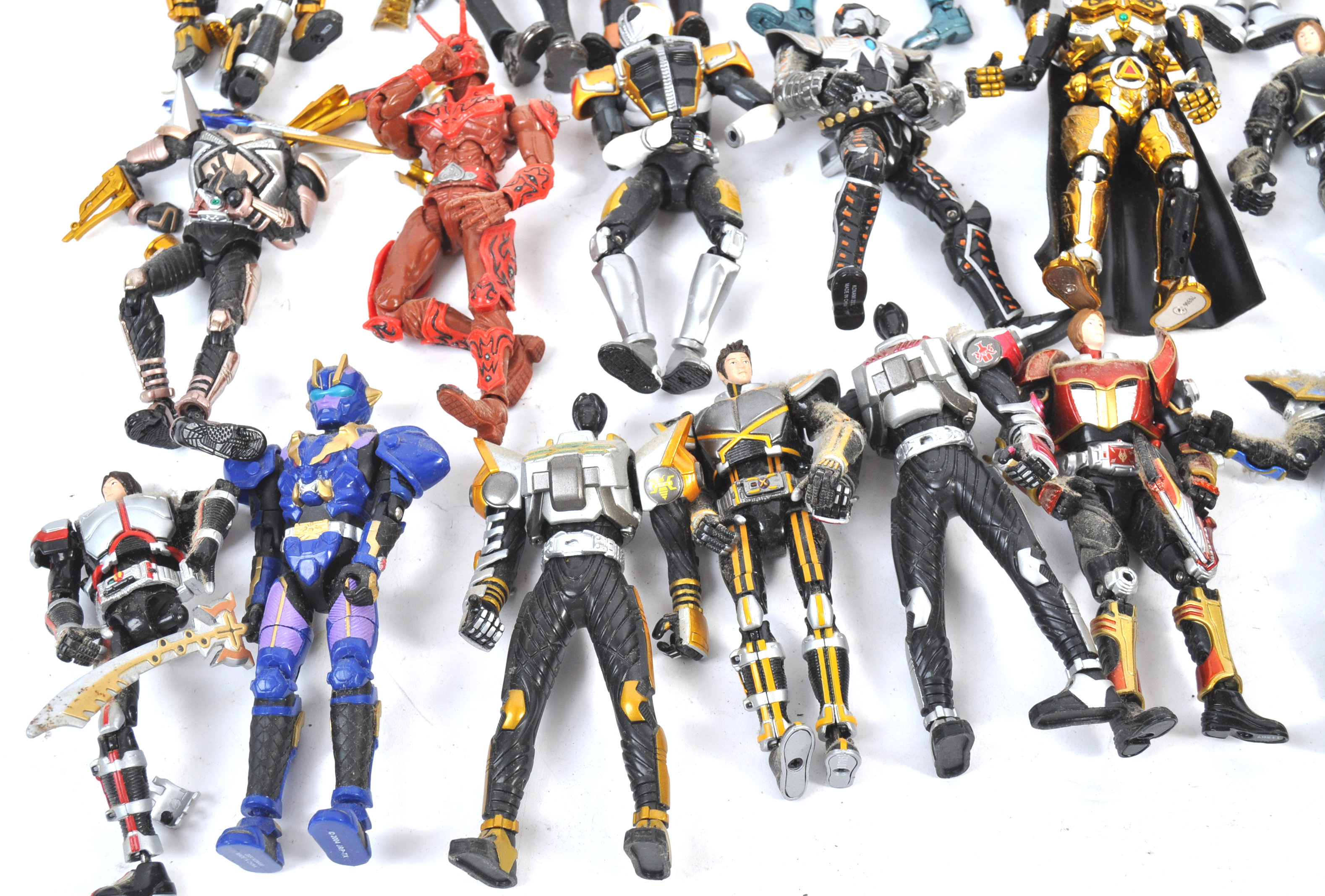 COLLECTION OF ASSORTED JAPANESE ACTION FIGURES - Image 5 of 5