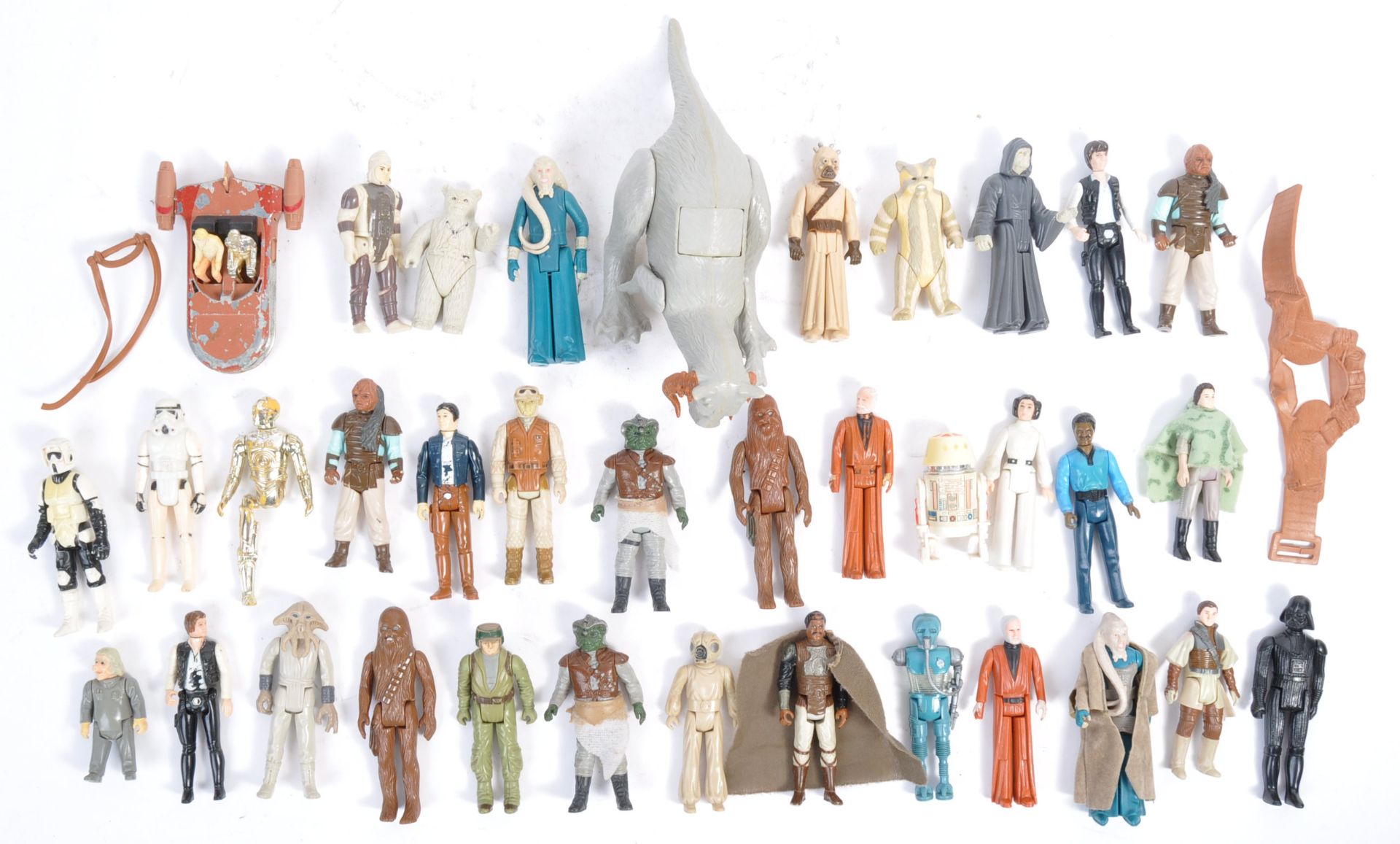 STAR WARS - LARGE COLLECTION OF VINTAGE KENNER ACTION FIGURES