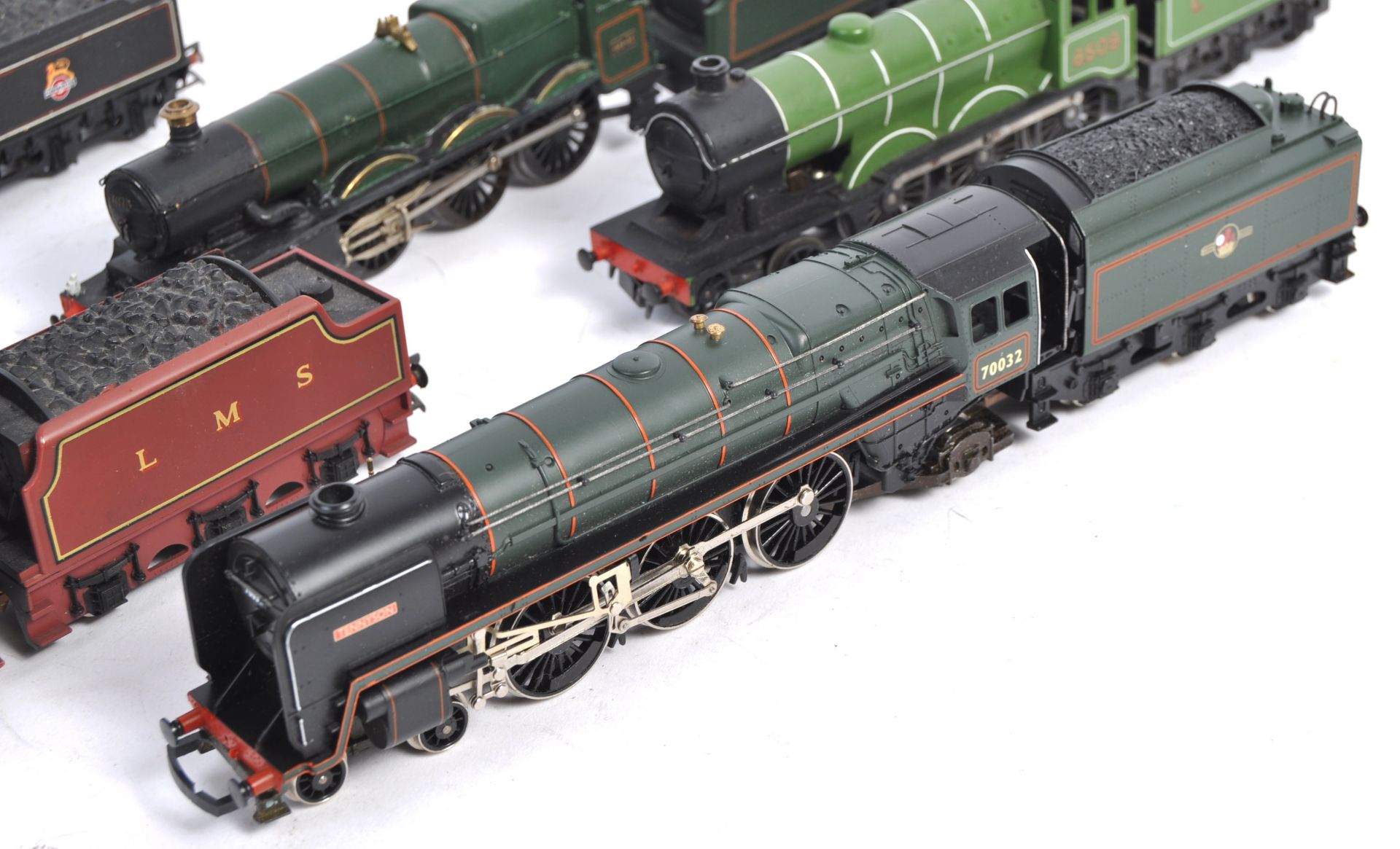 COLLECTION OF 00 GAUGE MODEL RAILWAY LOCOMOTIVES - Bild 5 aus 5