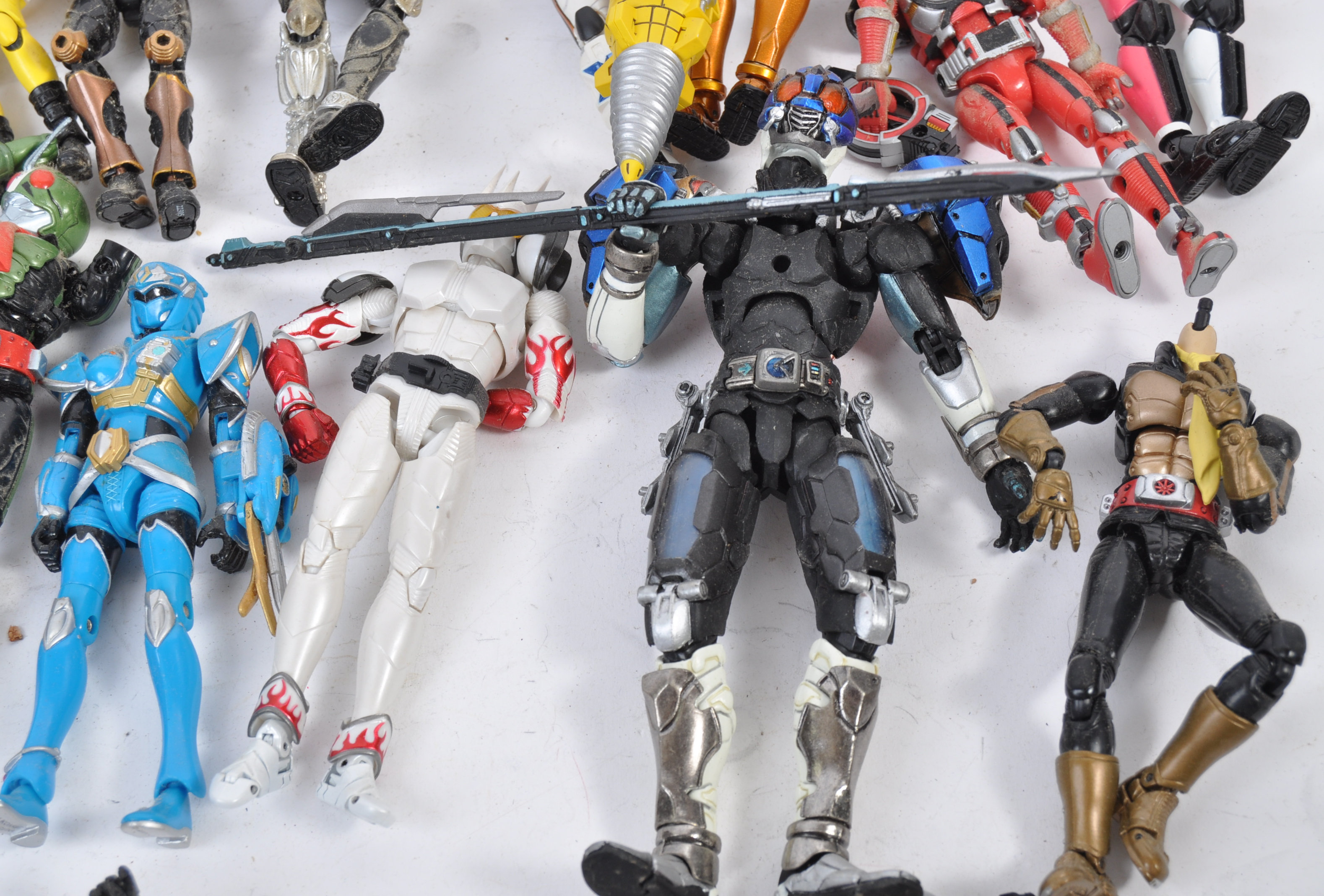 COLLECTION OF ASSORTED JAPANESE ACTION FIGURES - Image 5 of 7