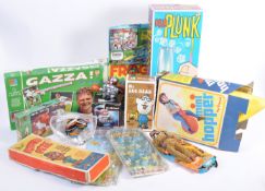 COLLECTION OF VINTAGE BOXED TOYS & GAMES