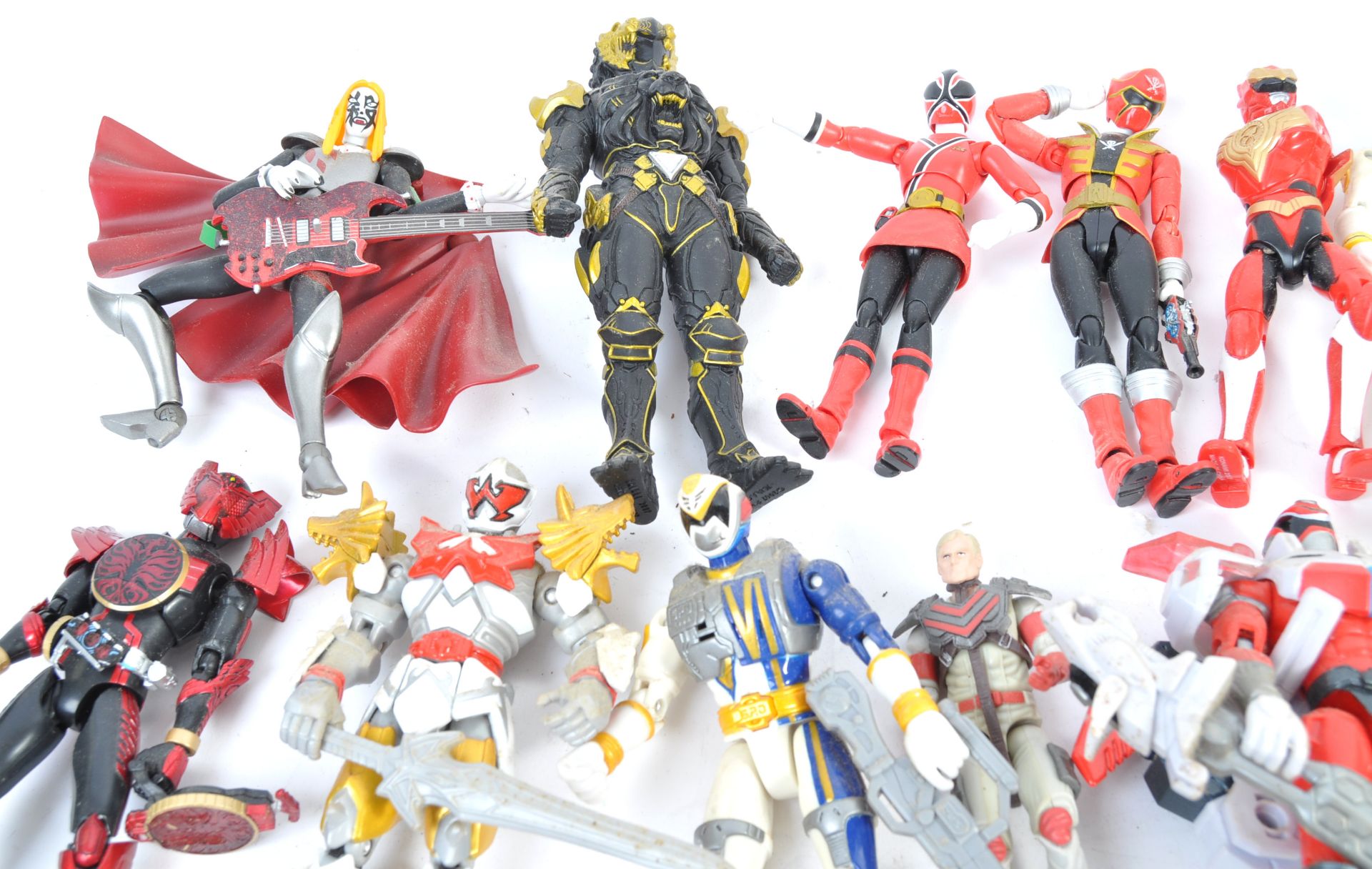 COLLECTION OF ASSORTED JAPANESE ANIME ACTION FIGURES - Bild 2 aus 5