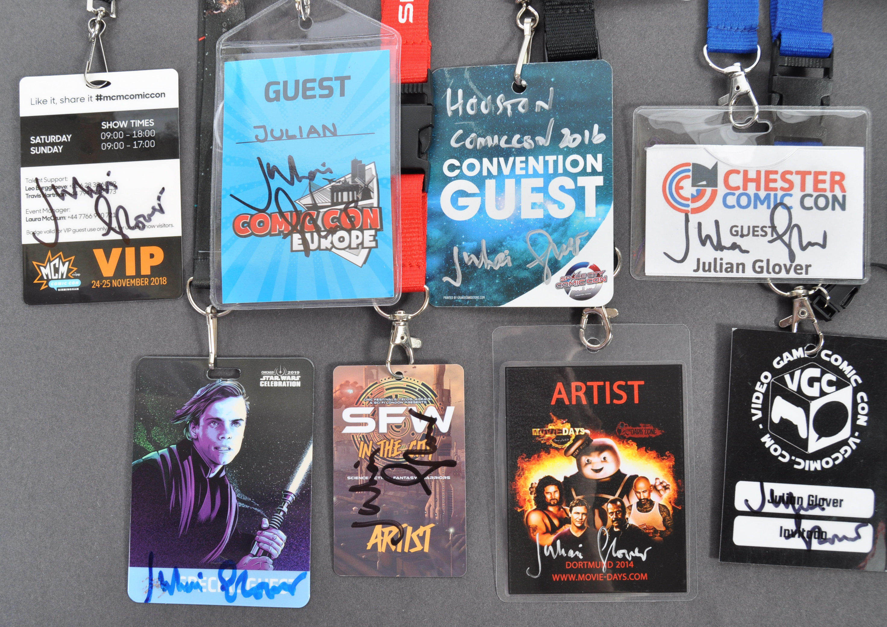 LARGE COLLECTION OF JULIAN GLOVER CONVENTION PASSES - Image 3 of 4