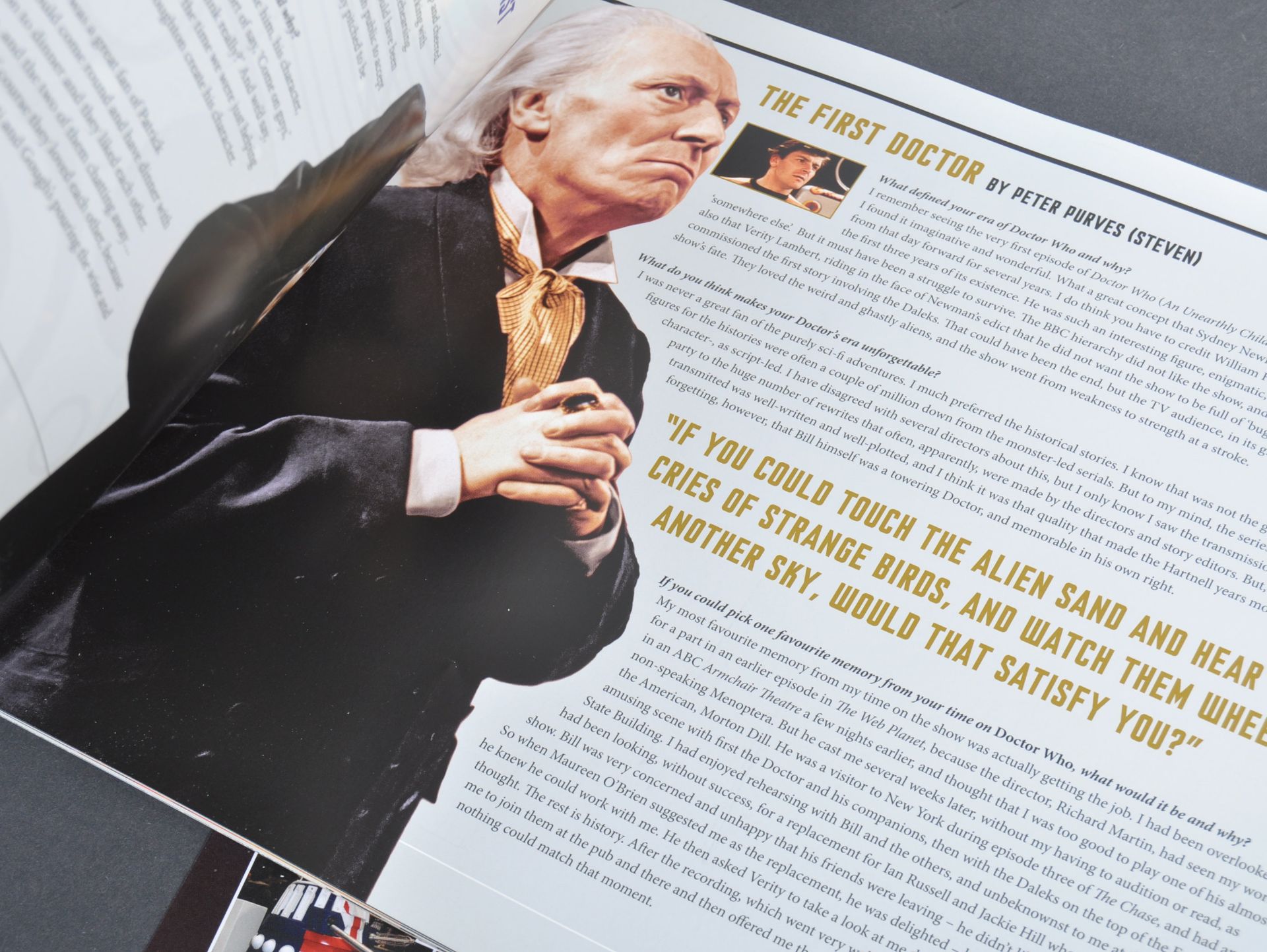 DOCTOR WHO 50TH ANNIVERSARY CELEBRATION - GLOVER'S PERSONAL BROCHURE - Bild 5 aus 8