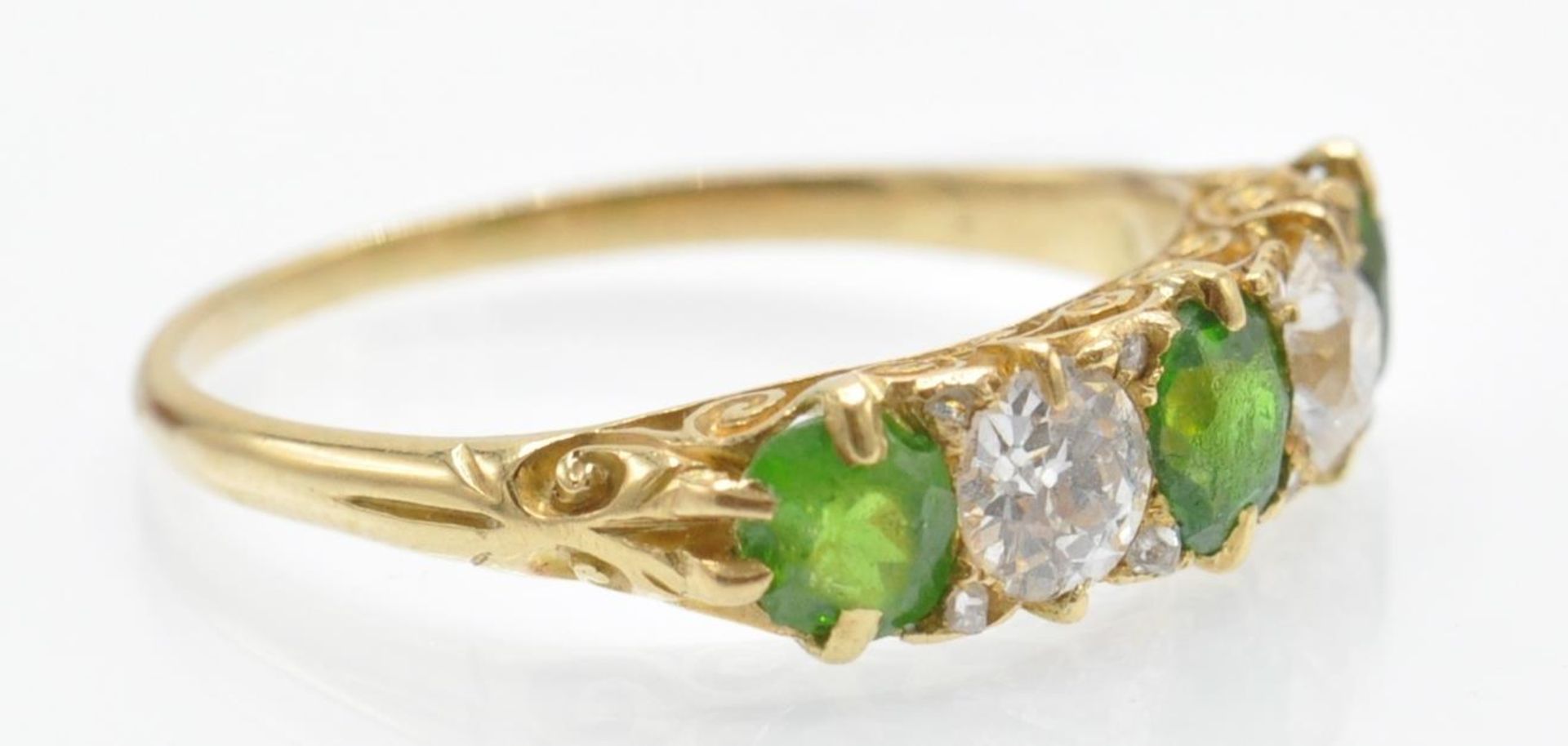 18ct Gold Demantoid Garnet & Diamond Ring - Bild 2 aus 5