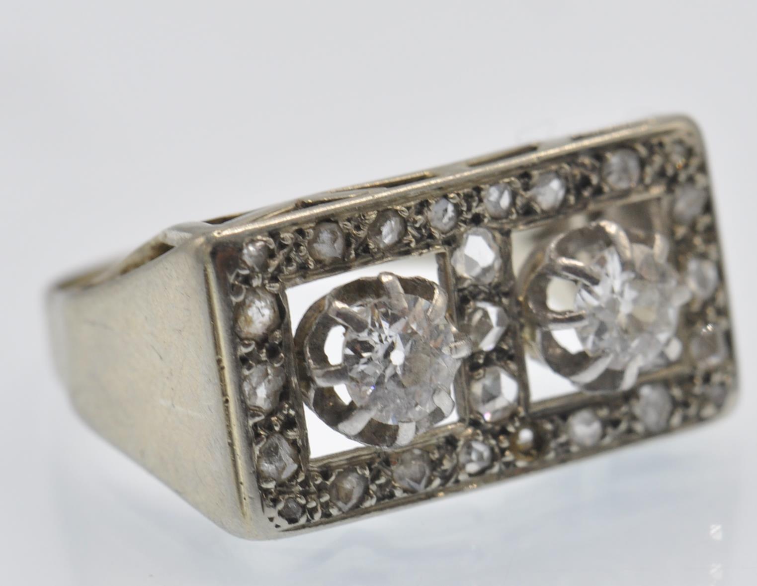 A French Art Deco Gold, Platinum & Diamond Plaque Ring - Image 2 of 6