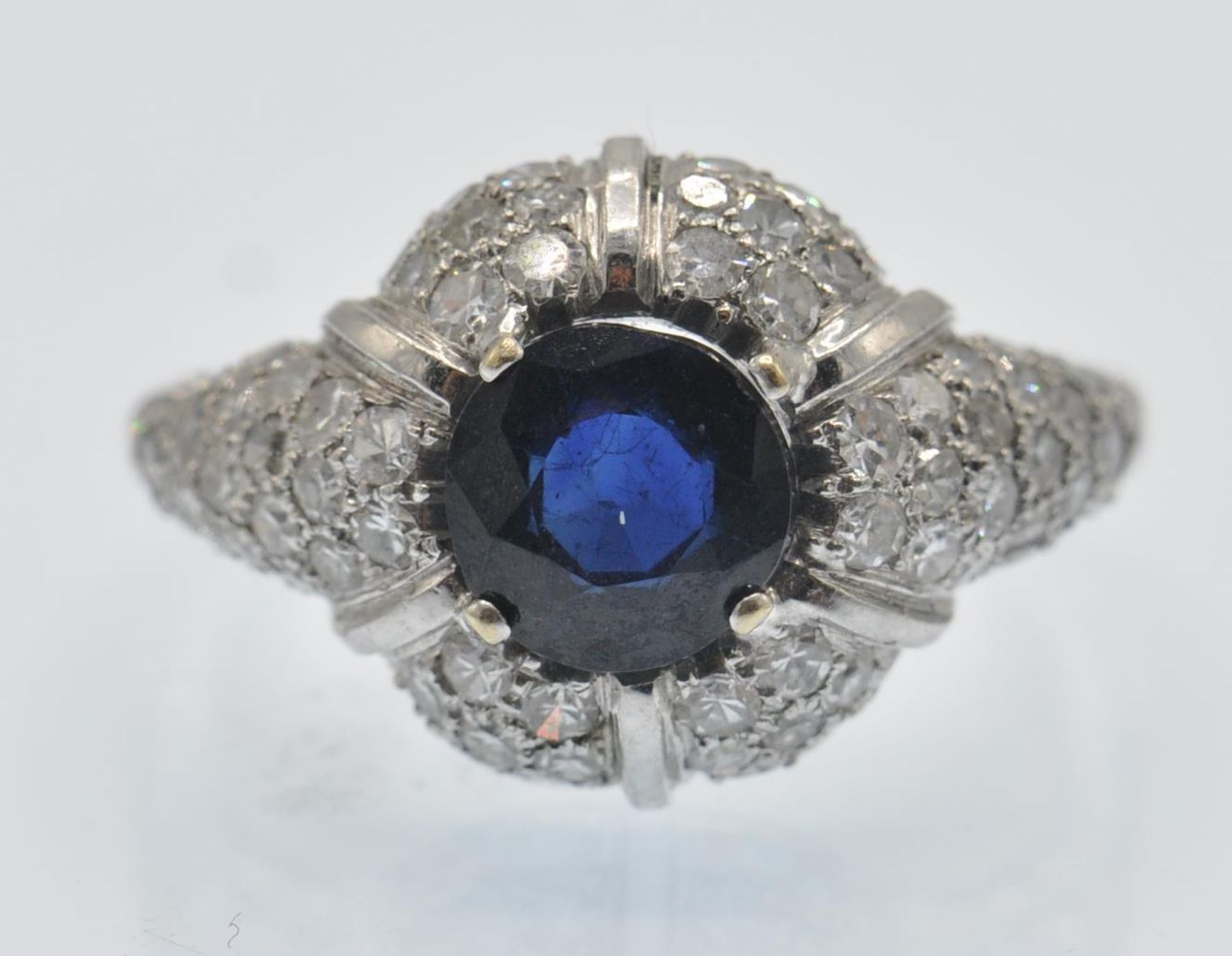 A sapphire & Diamond Cluster Ring