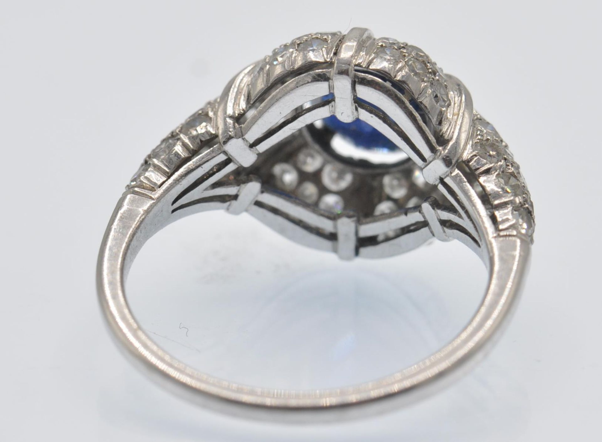 A sapphire & Diamond Cluster Ring - Bild 4 aus 4