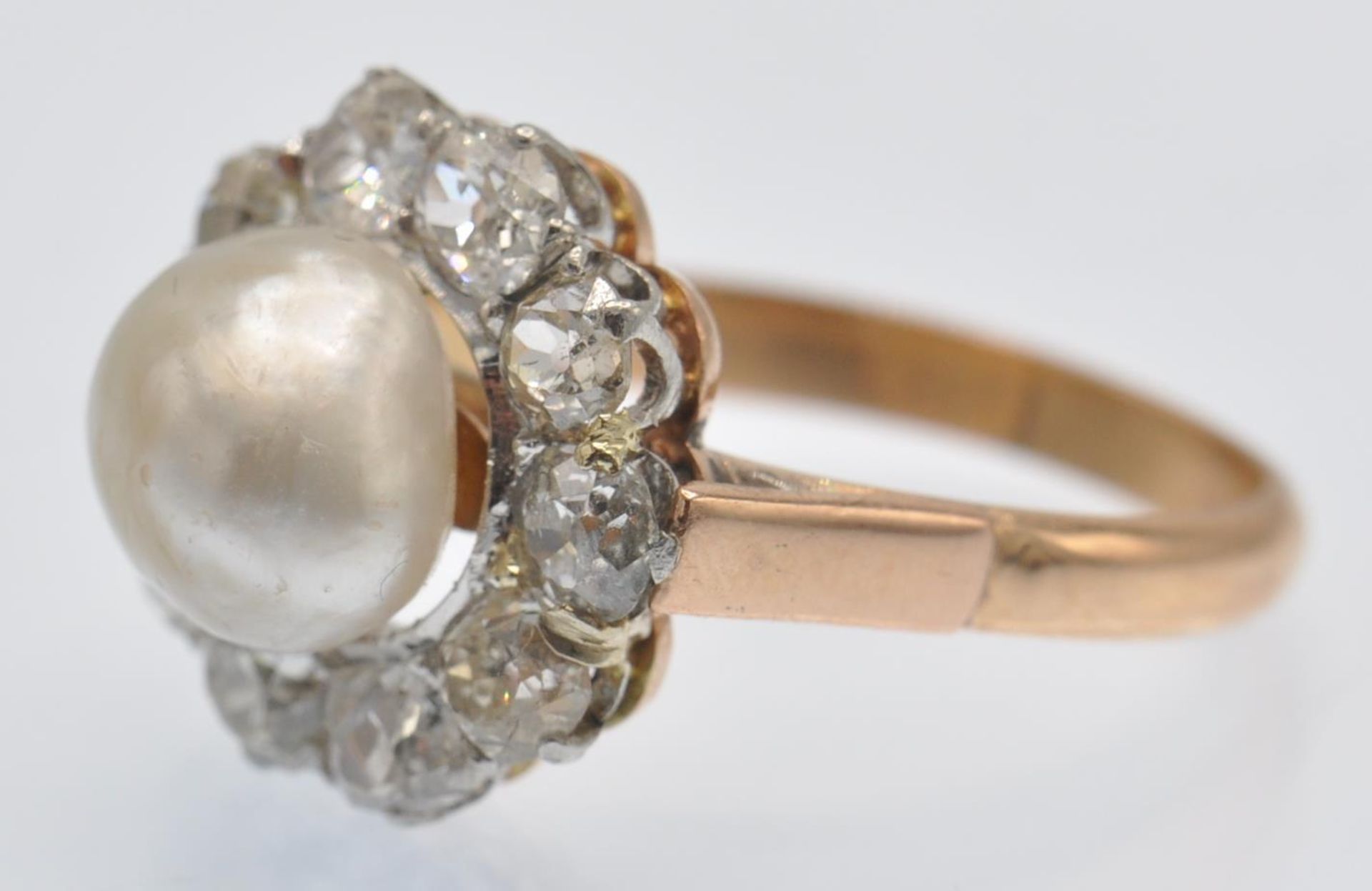 An 18ct Rose Gold, Platinum, Pearl & Diamond Cluster Ring - Image 2 of 5