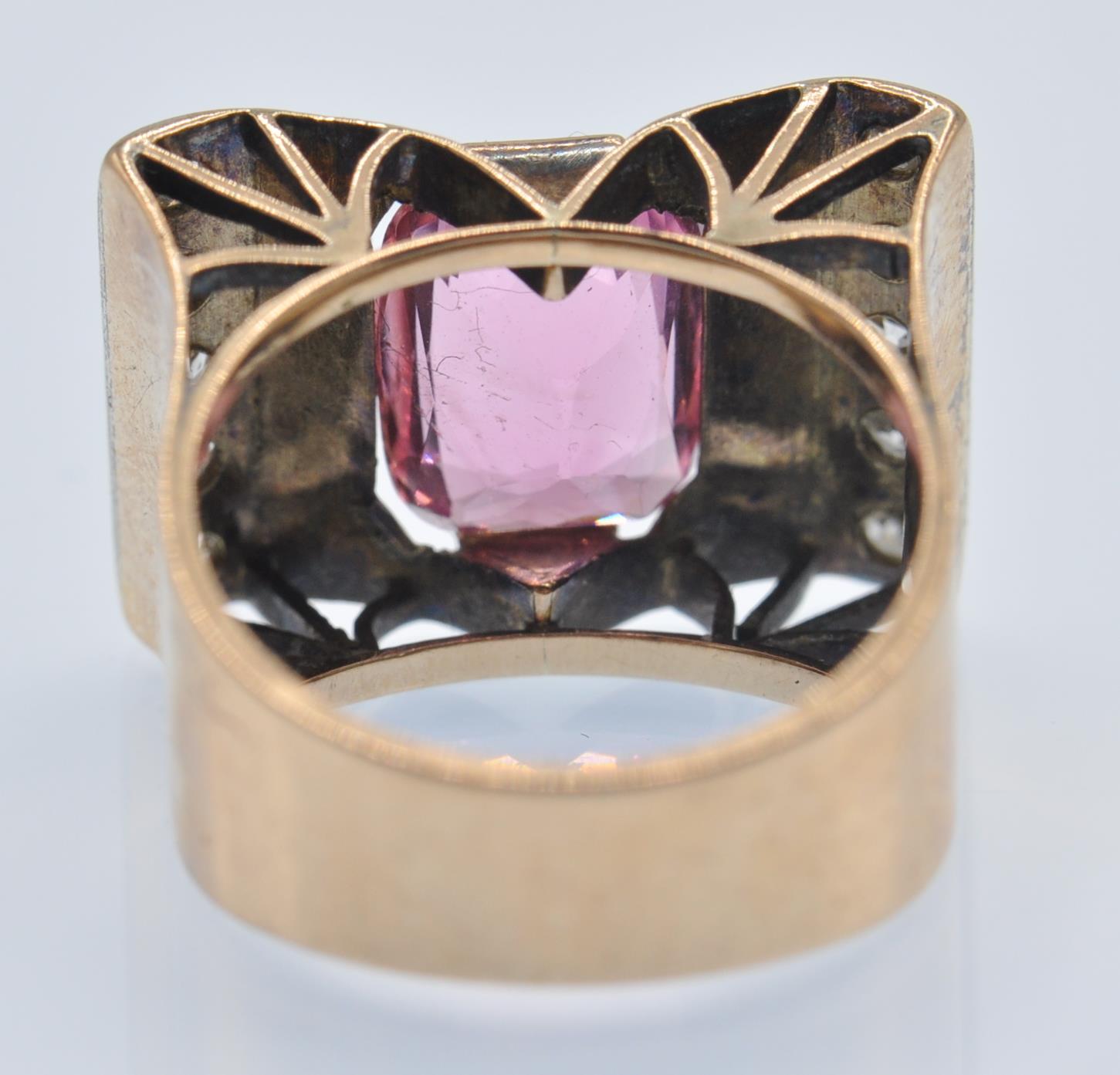 A Retro Rose Gold Tourmaline & Diamond Ring - Image 4 of 5