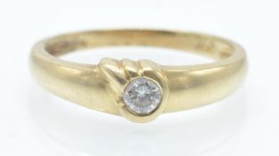 A Contemporary 18ct Gold & Diamond Ring