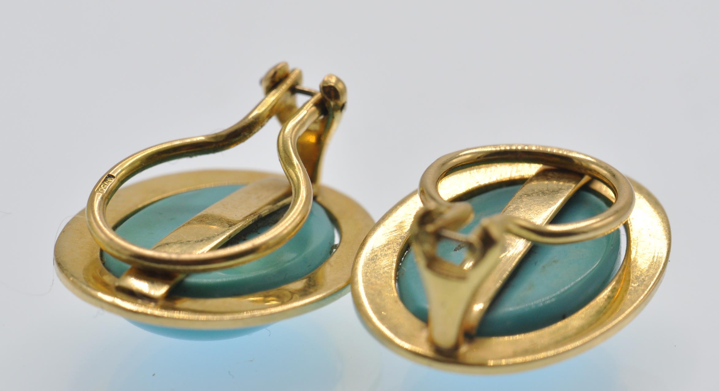 A Pair of 18ct Gold & Turquoise Earclips - Image 3 of 4