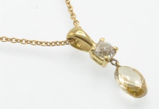 An 18ct Gold & Diamond Pendant necklace - Image 3 of 6