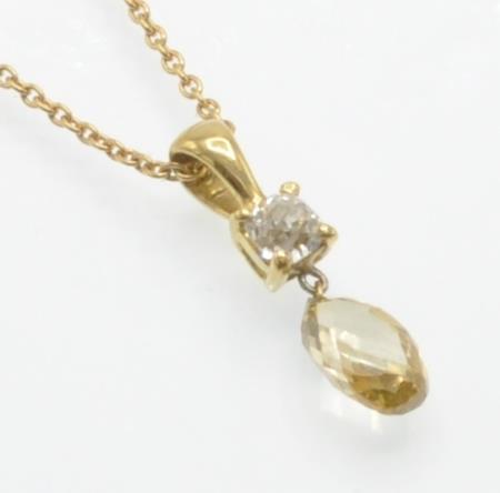 An 18ct Gold & Diamond Pendant necklace - Image 4 of 6