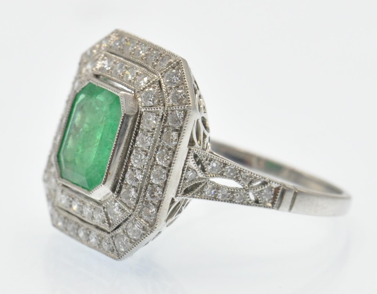 A Platinum Emerald & Diamond Cocktail Ring. - Image 3 of 5