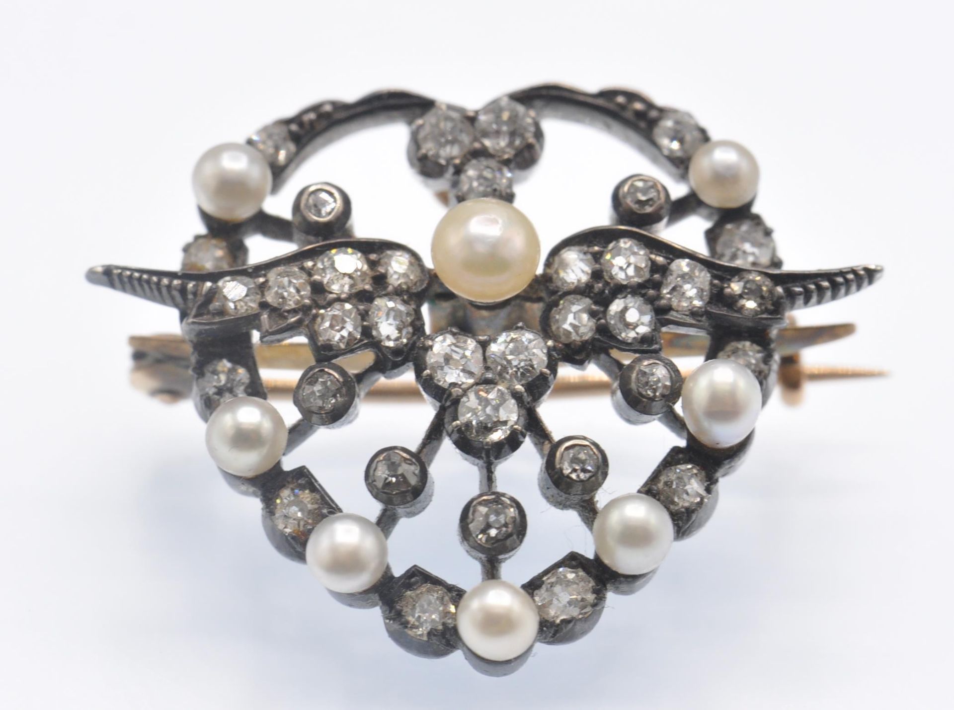 An Antique Cased Diamond & Pearl Brooch Pin