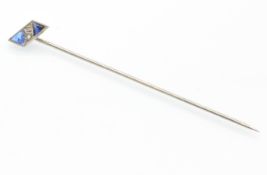 A French 18ct White Gold & Platinum Stick Pin