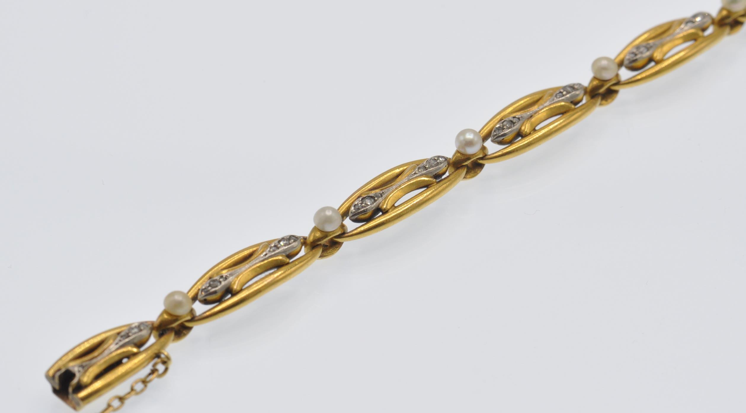 A French 18ct Gold, Silver, Diamond & Pearl Bracelet - Image 7 of 8