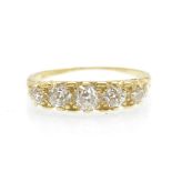 An Antique 18ct Gold & Diamond 5 Stone Ring