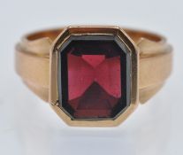 A French 18ct Gold & Garnet Signet Ring