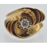 A French Art Deco 18ct Gold & Diamond Ring